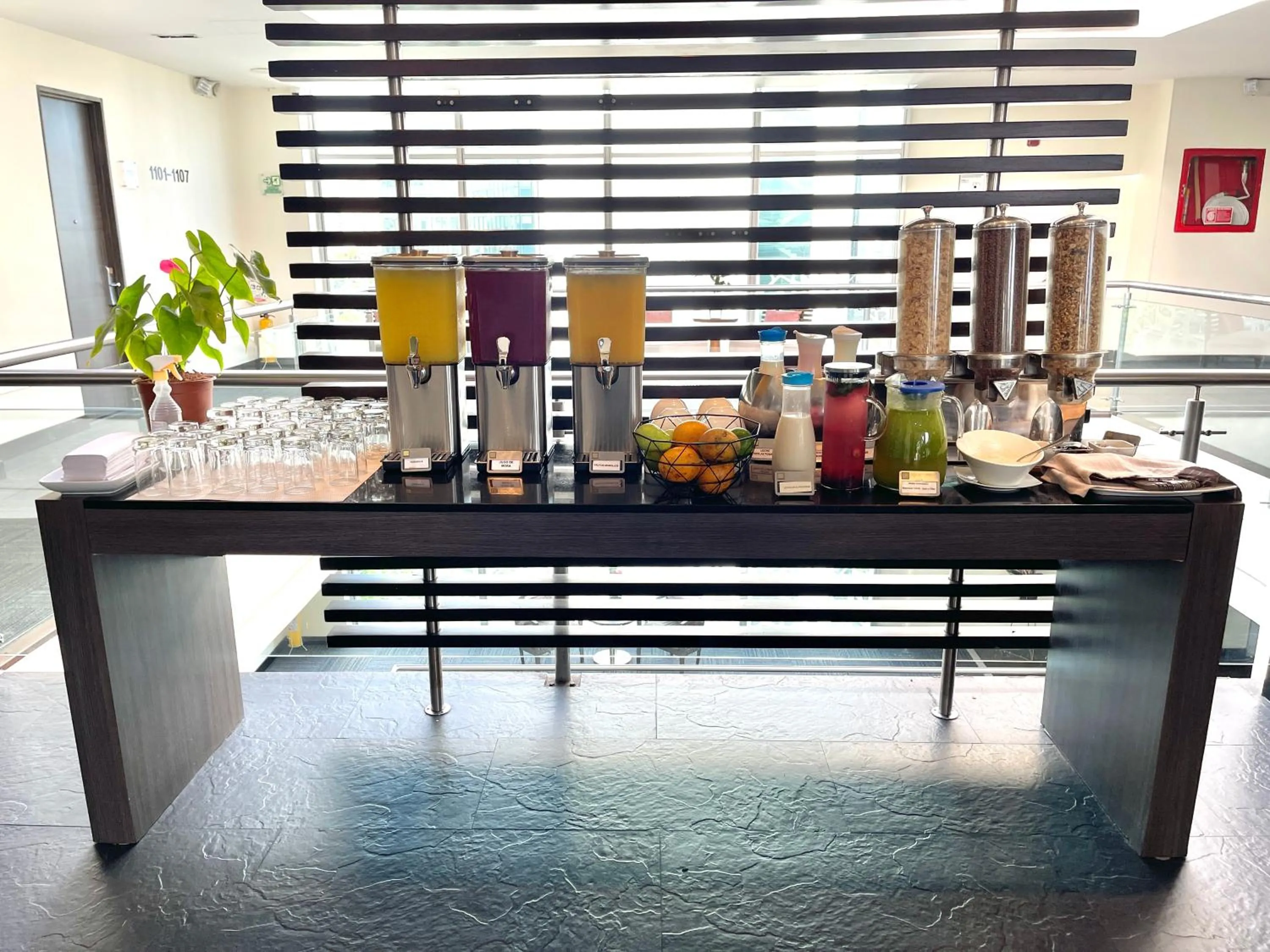 Breakfast in Hotel bh El Poblado