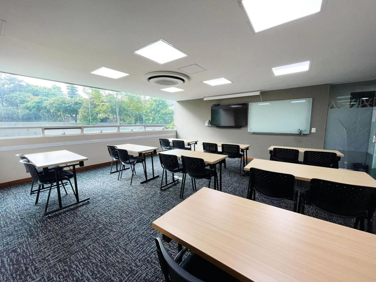 Meeting/conference room in Hotel bh El Poblado