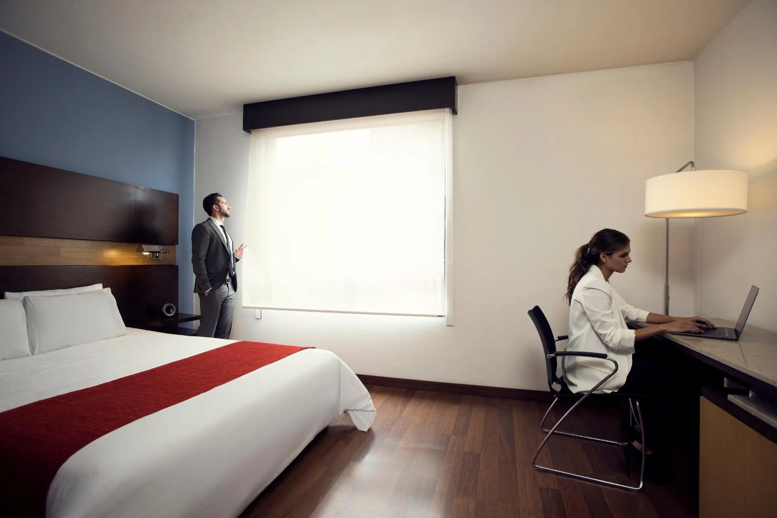 Photo of the whole room, Bed in Mercure Bogota BH Retiro