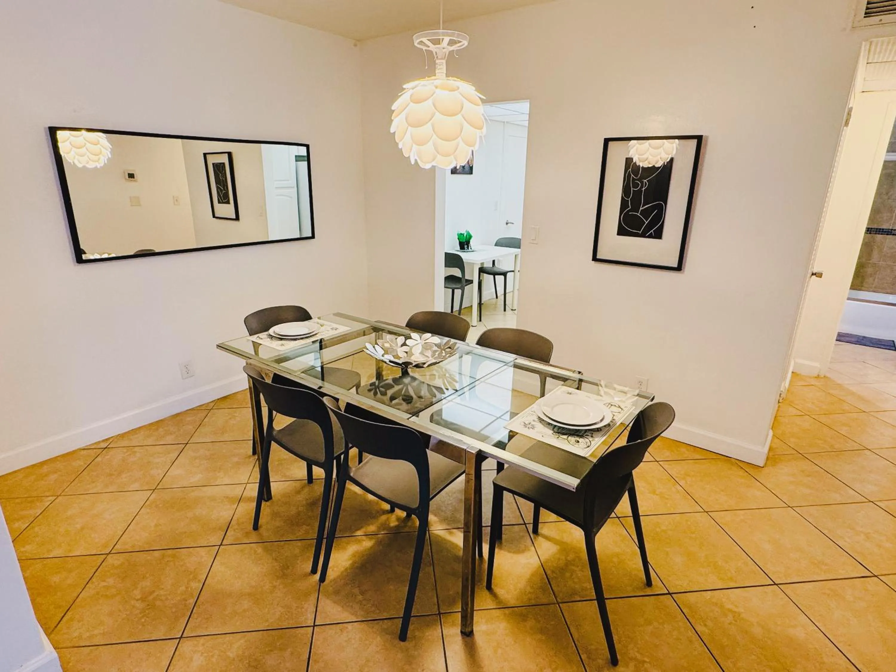 Miami Hallandale Condo, Partial Ocean View Direct Beach and Pool Access Miami Hollywood Beach