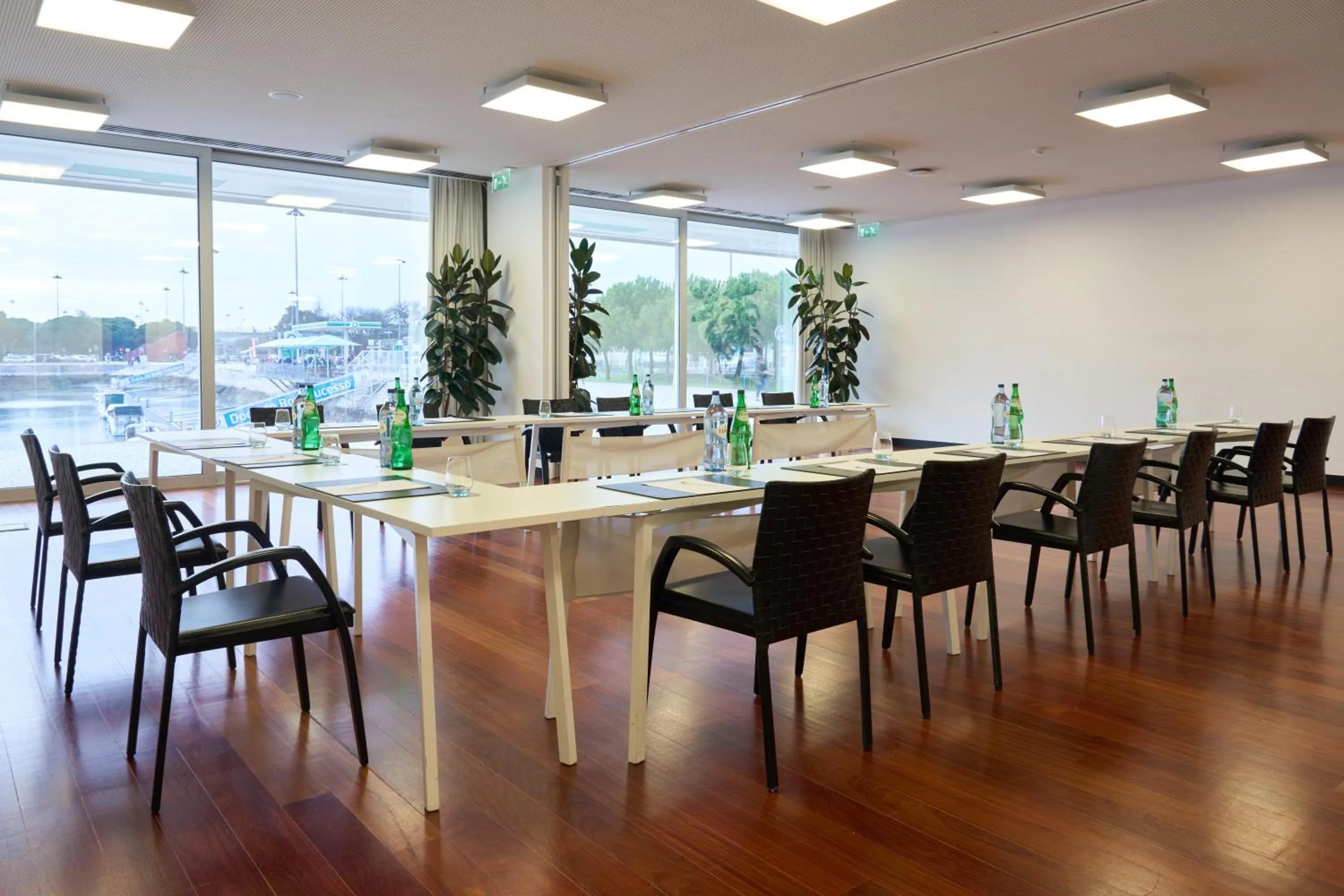 Meeting/conference room in Altis Belem Hotel & Spa, a Member of Design Hotels