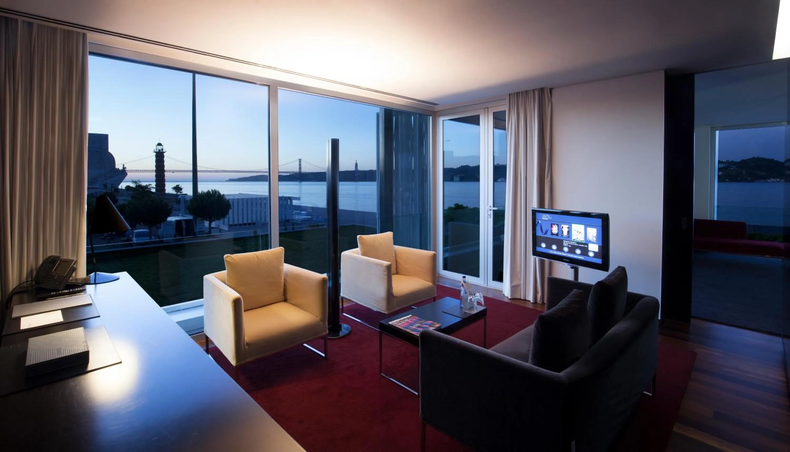 Living room in Altis Belem Hotel & Spa, a Member of Design Hotels