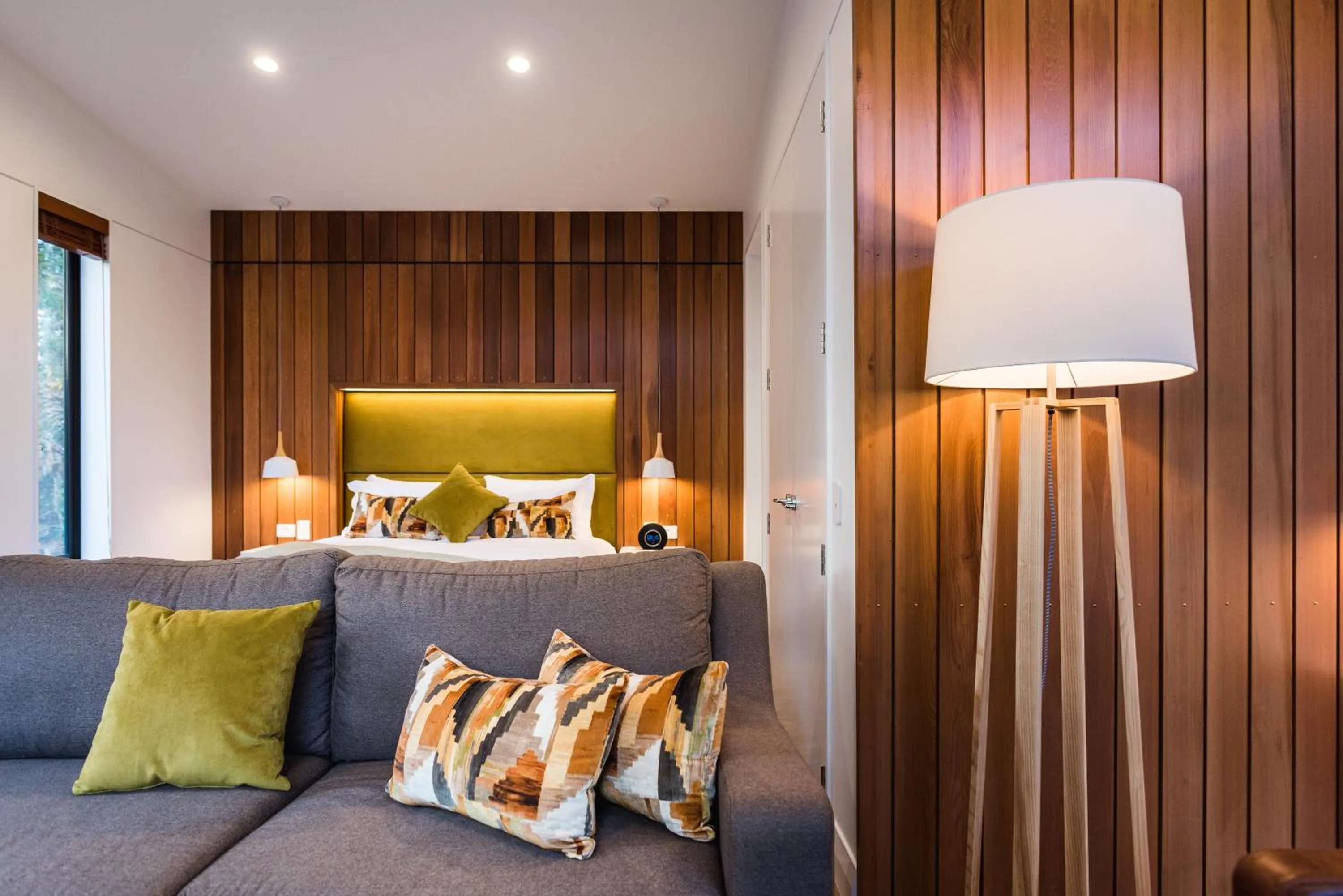 Bed in Rainforest Retreat