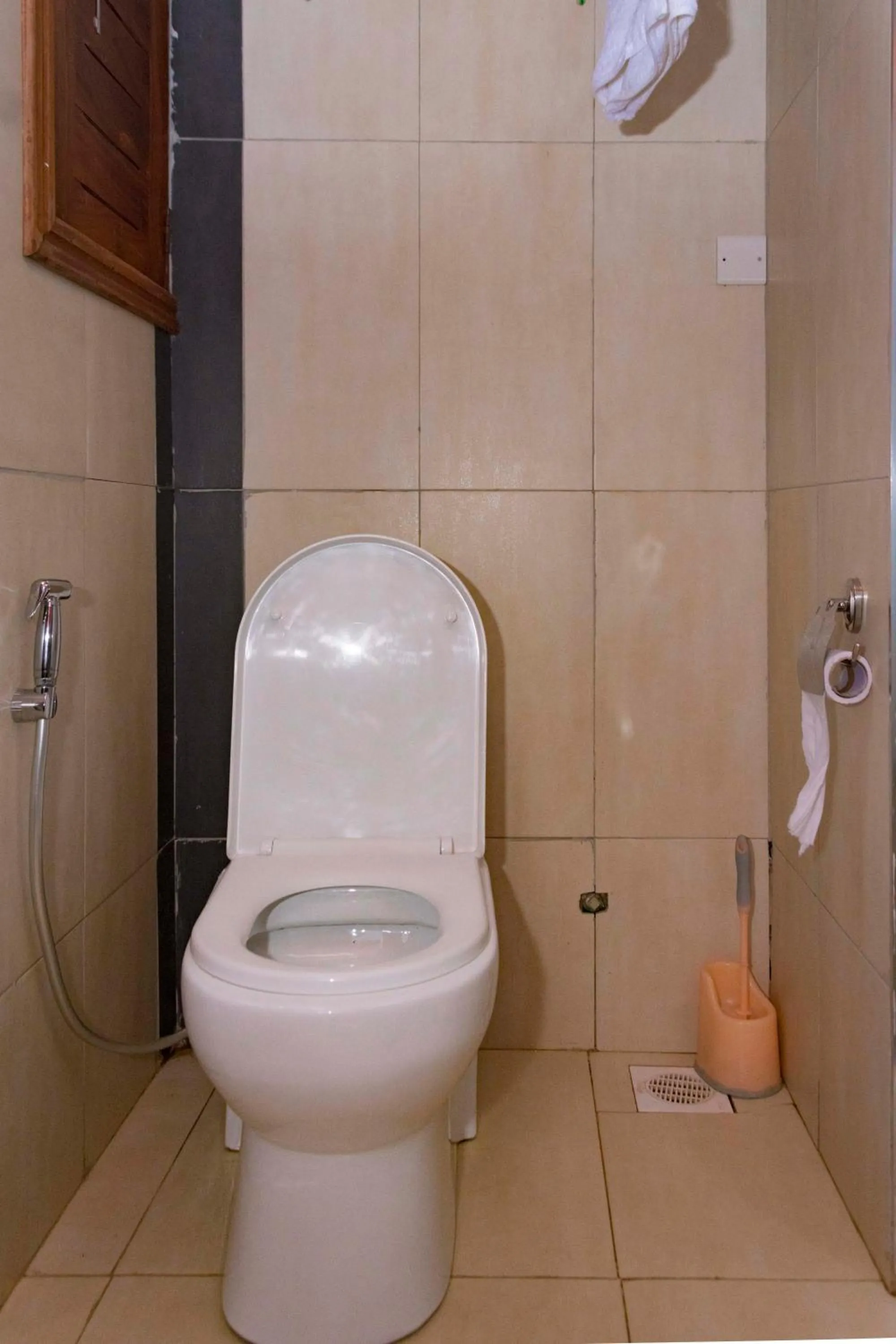 Toilet in Freedom City Hotel Najjanankumbi Kamapala