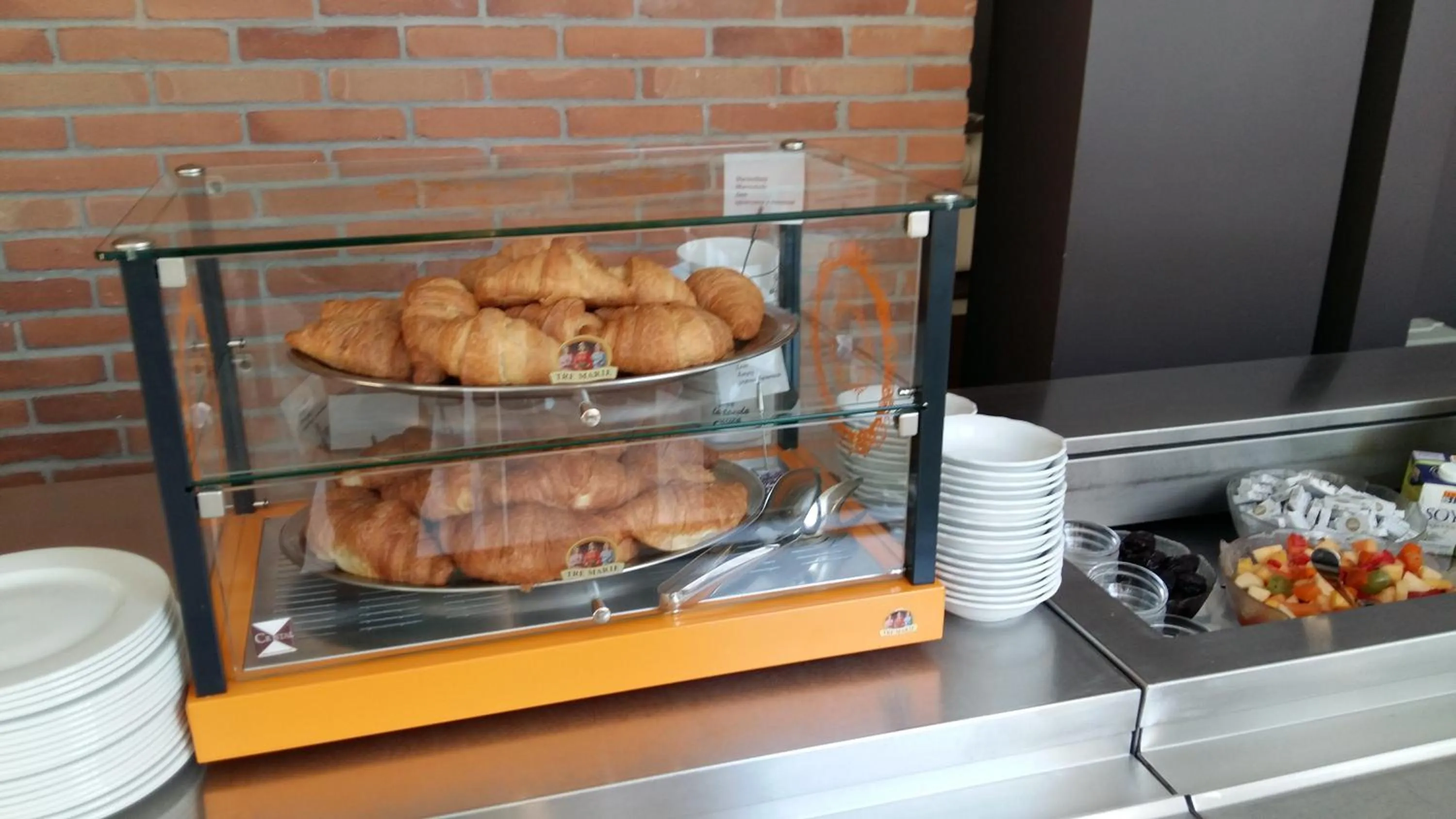 Food and drinks in Hotel Santiago