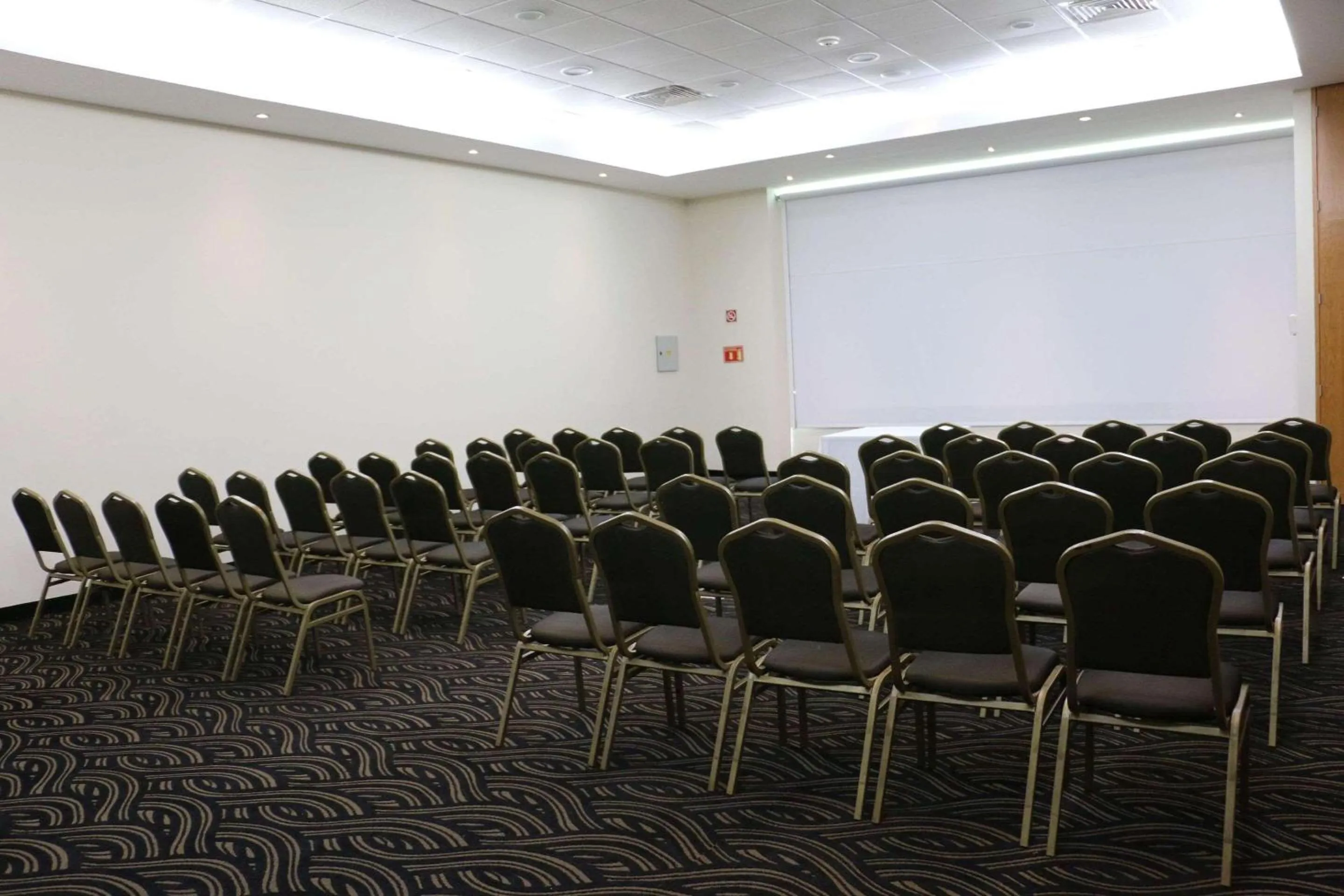 Meeting/conference room in Radisson Poliforum Plaza Hotel Leon