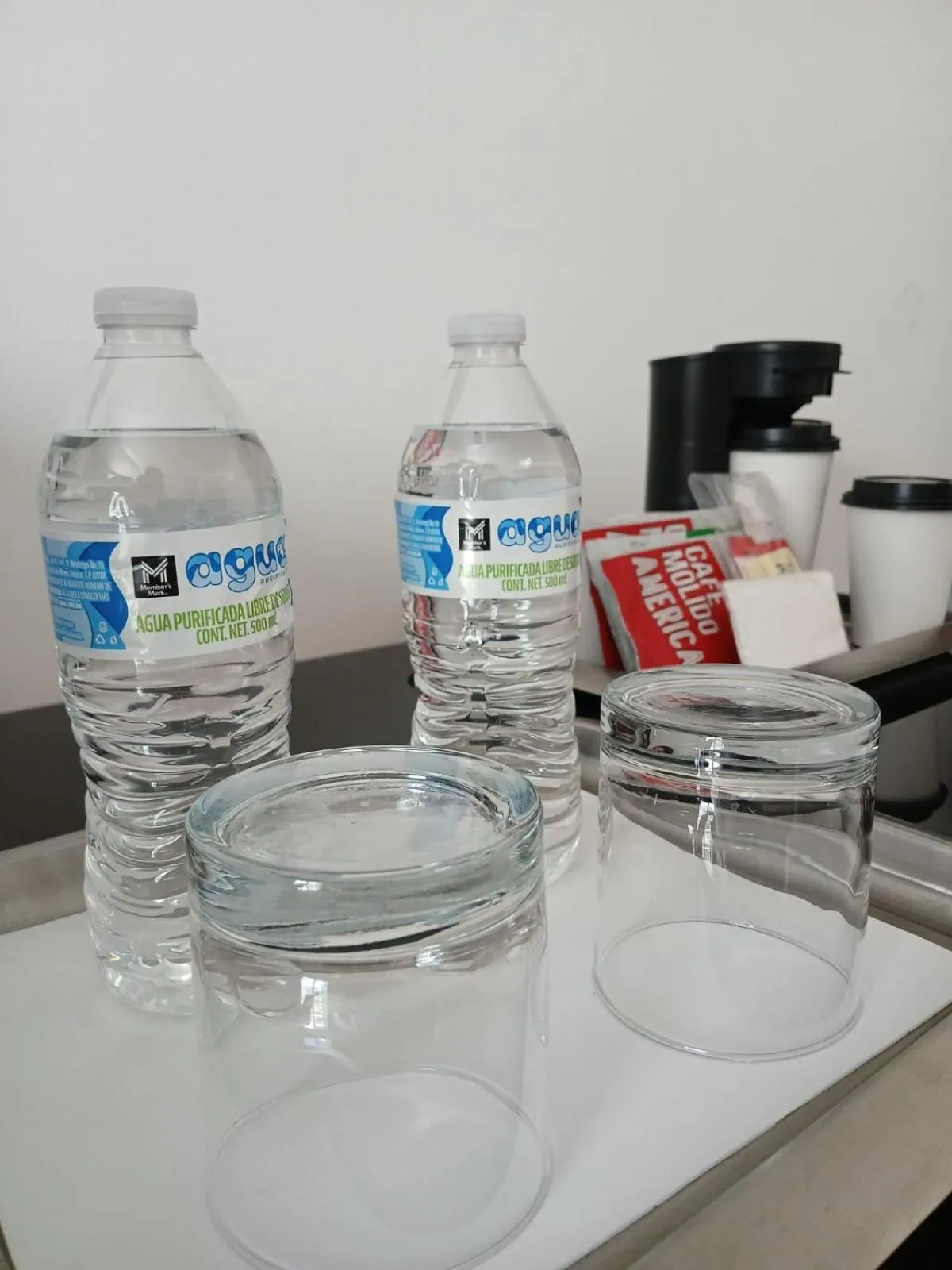 Coffee/tea facilities in Radisson Poliforum Plaza Hotel Leon