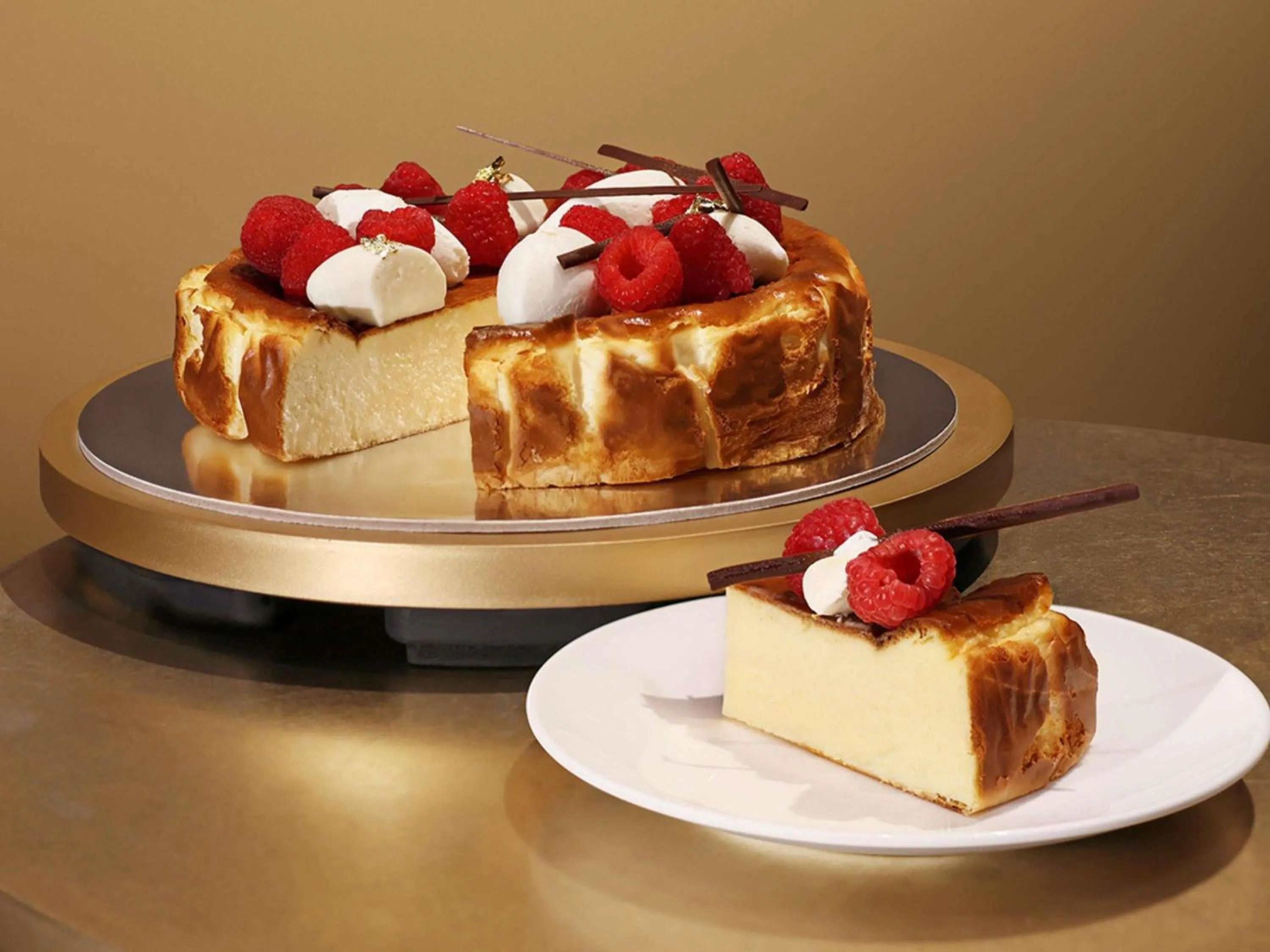 Restaurant/places to eat in Sofitel Singapore Sentosa