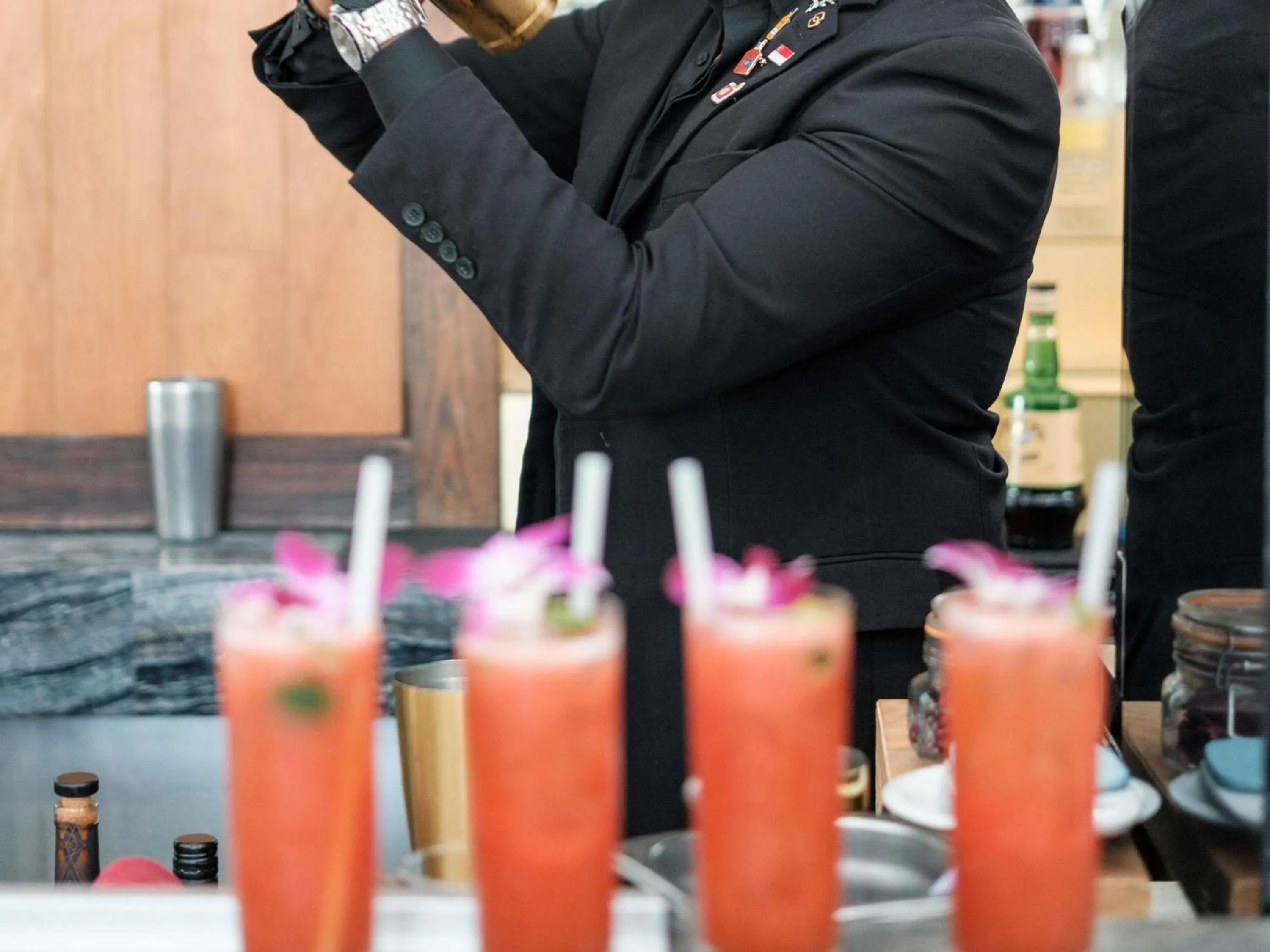 Restaurant/places to eat in Sofitel Singapore Sentosa