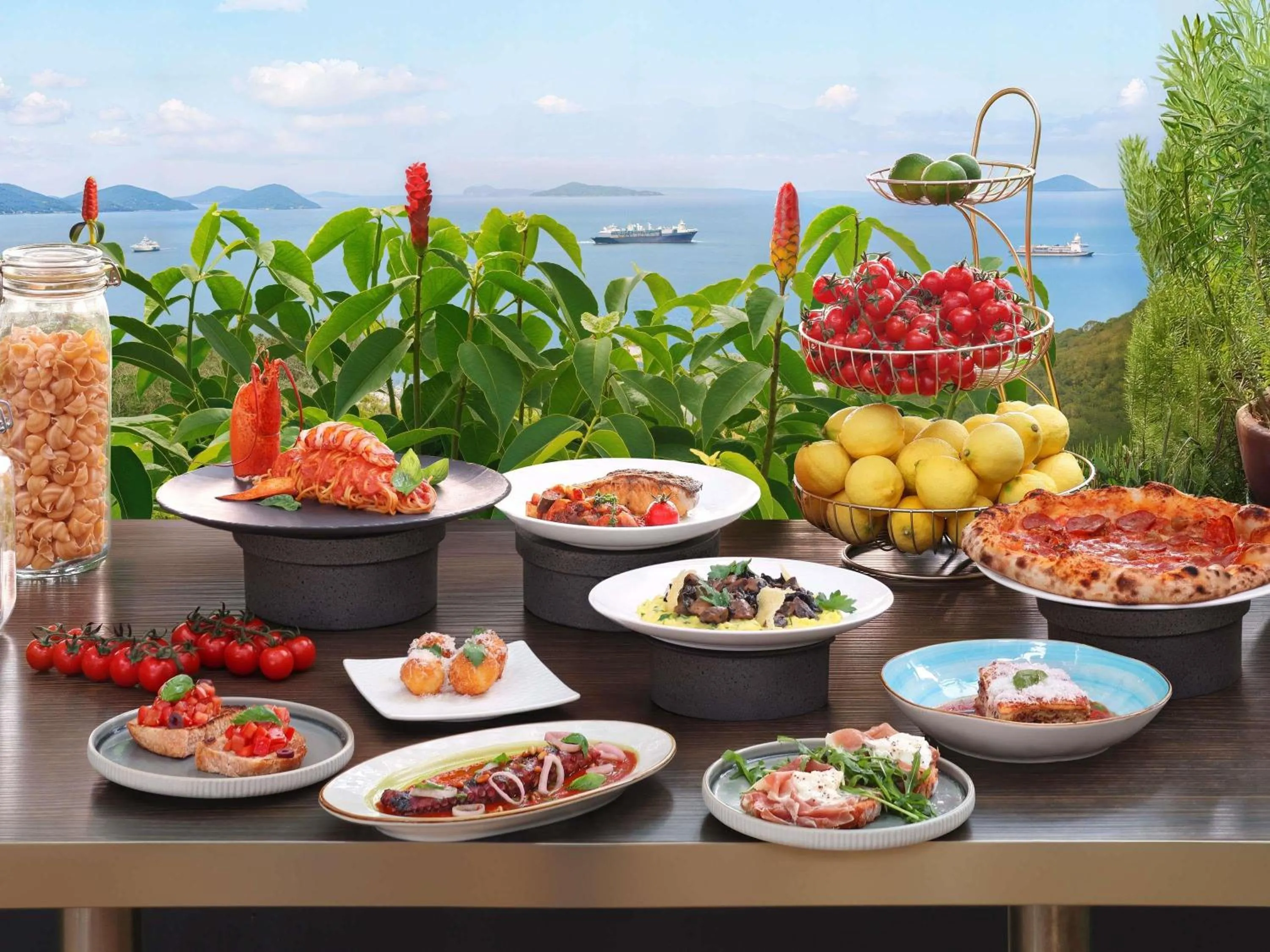 Restaurant/places to eat in Sofitel Singapore Sentosa