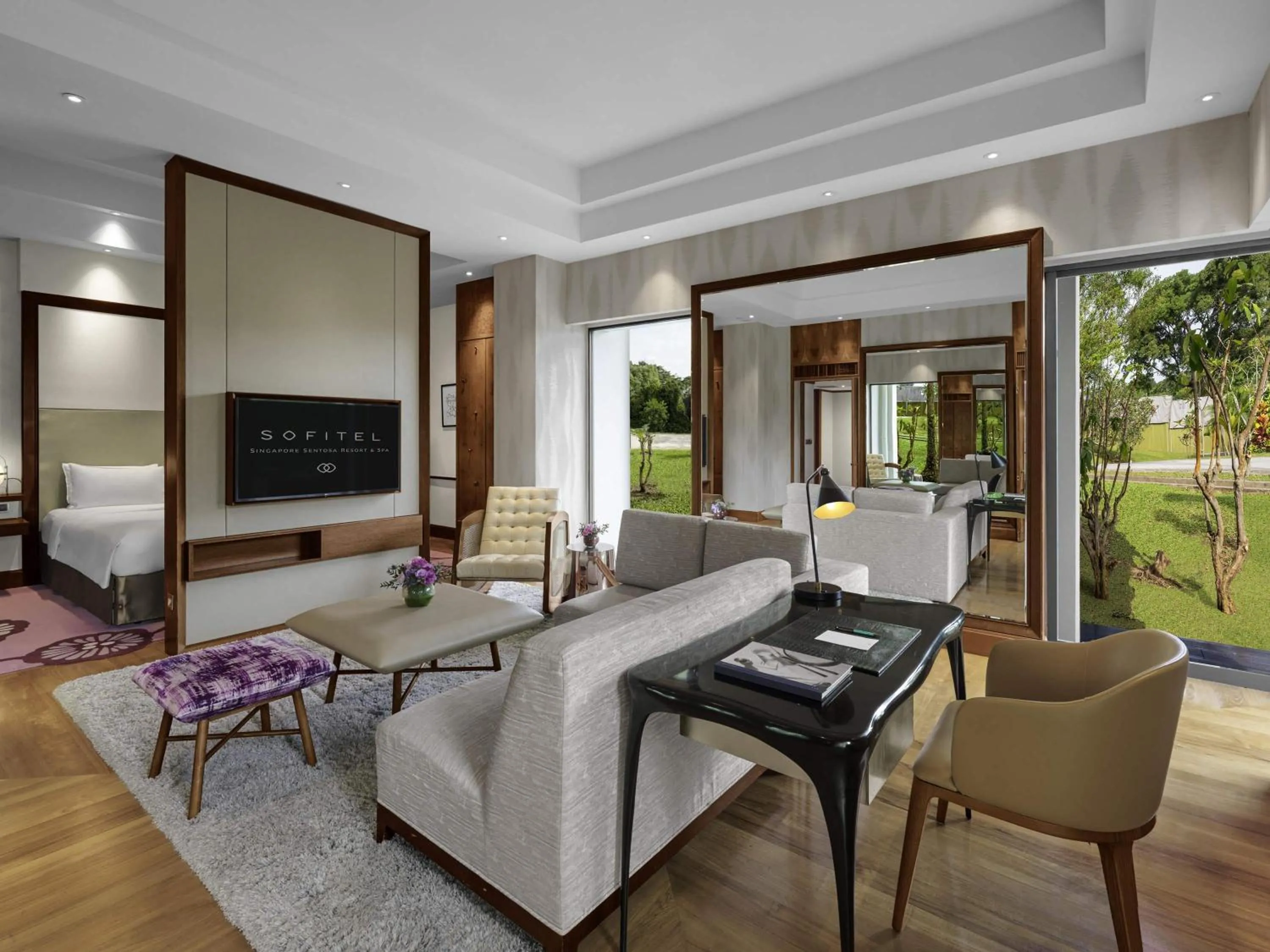 Photo of the whole room in Sofitel Singapore Sentosa