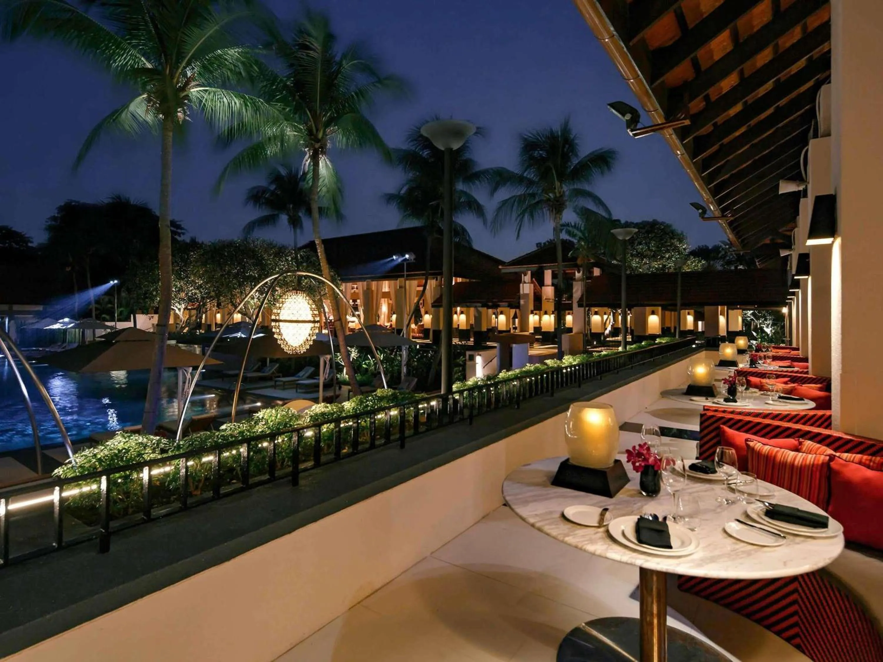 Restaurant/places to eat in Sofitel Singapore Sentosa
