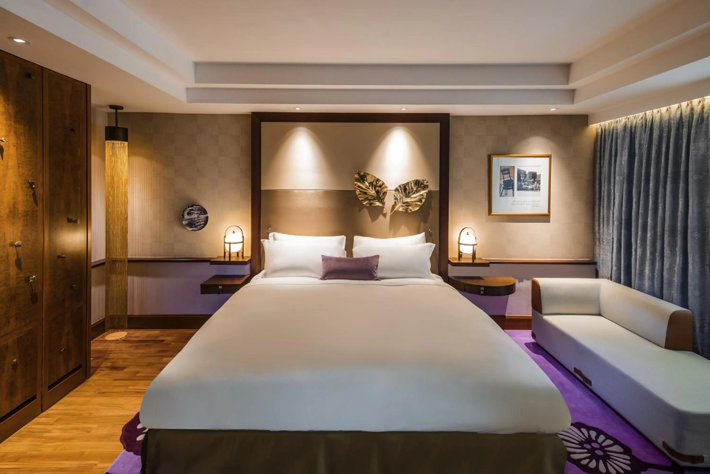 Photo of the whole room, Bed in Sofitel Singapore Sentosa