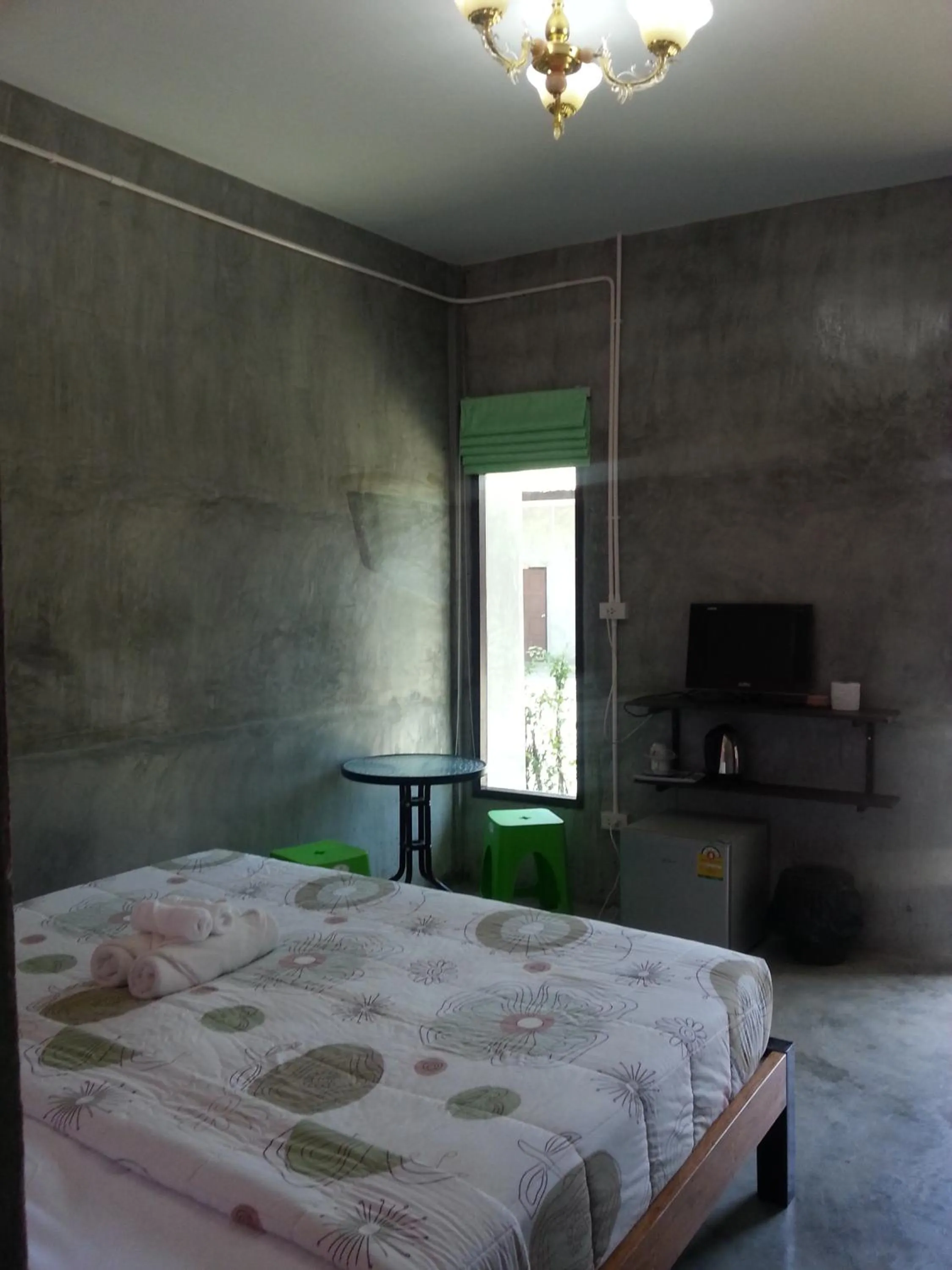 Photo of the whole room, Bed in New Ozone Resort & Spa