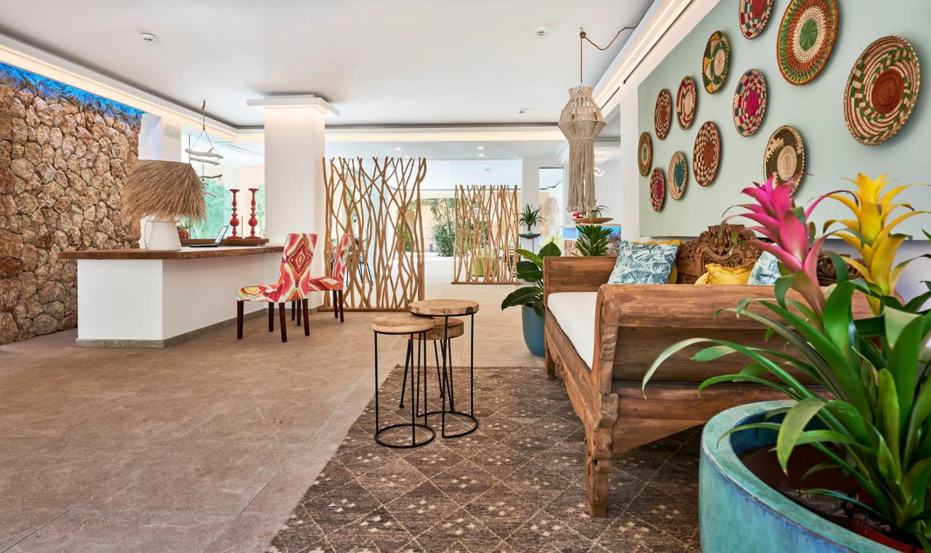 Lobby or reception in Apartamentos S'Olivera