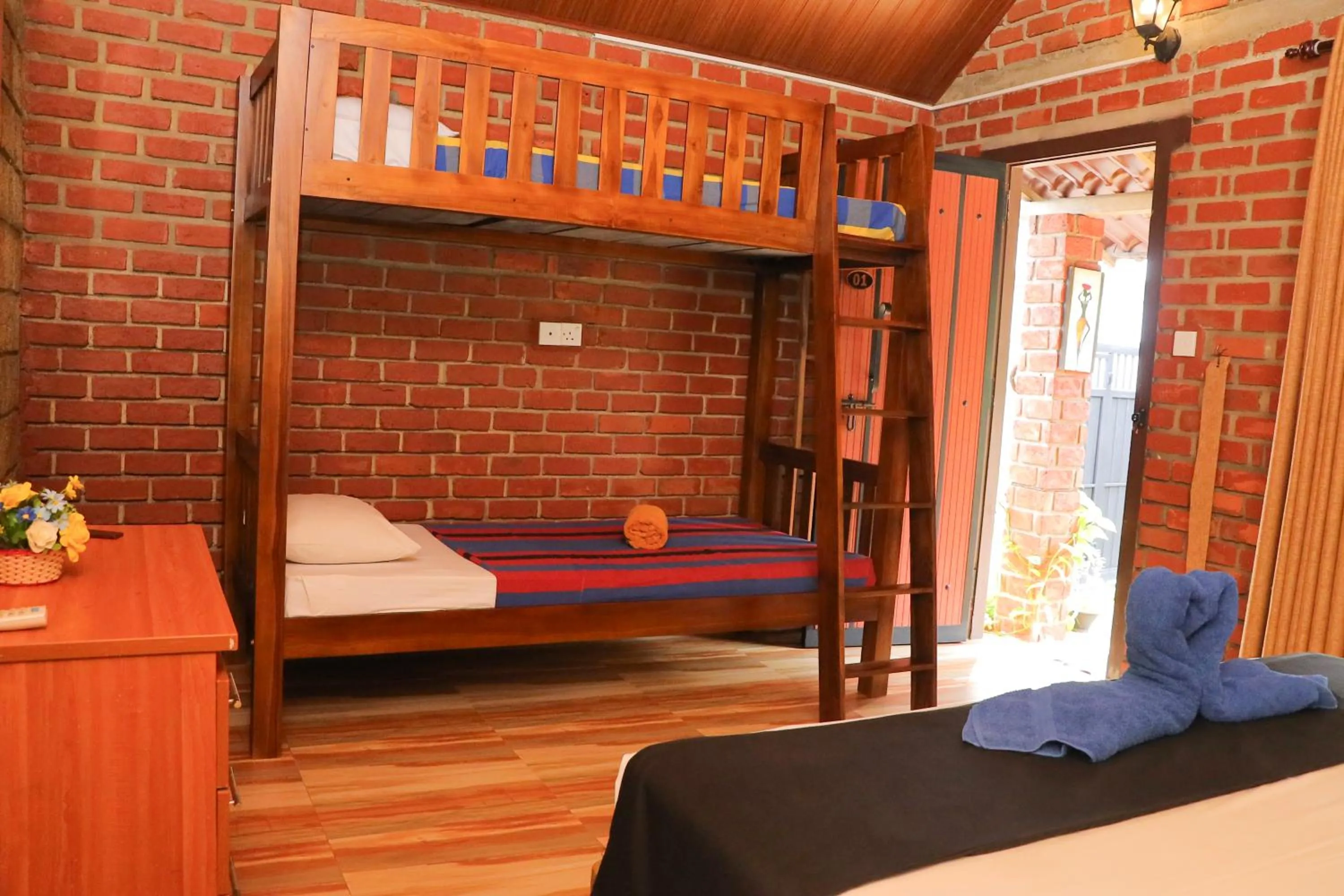 Bed in Negombo The Nature Villa and Cabanas