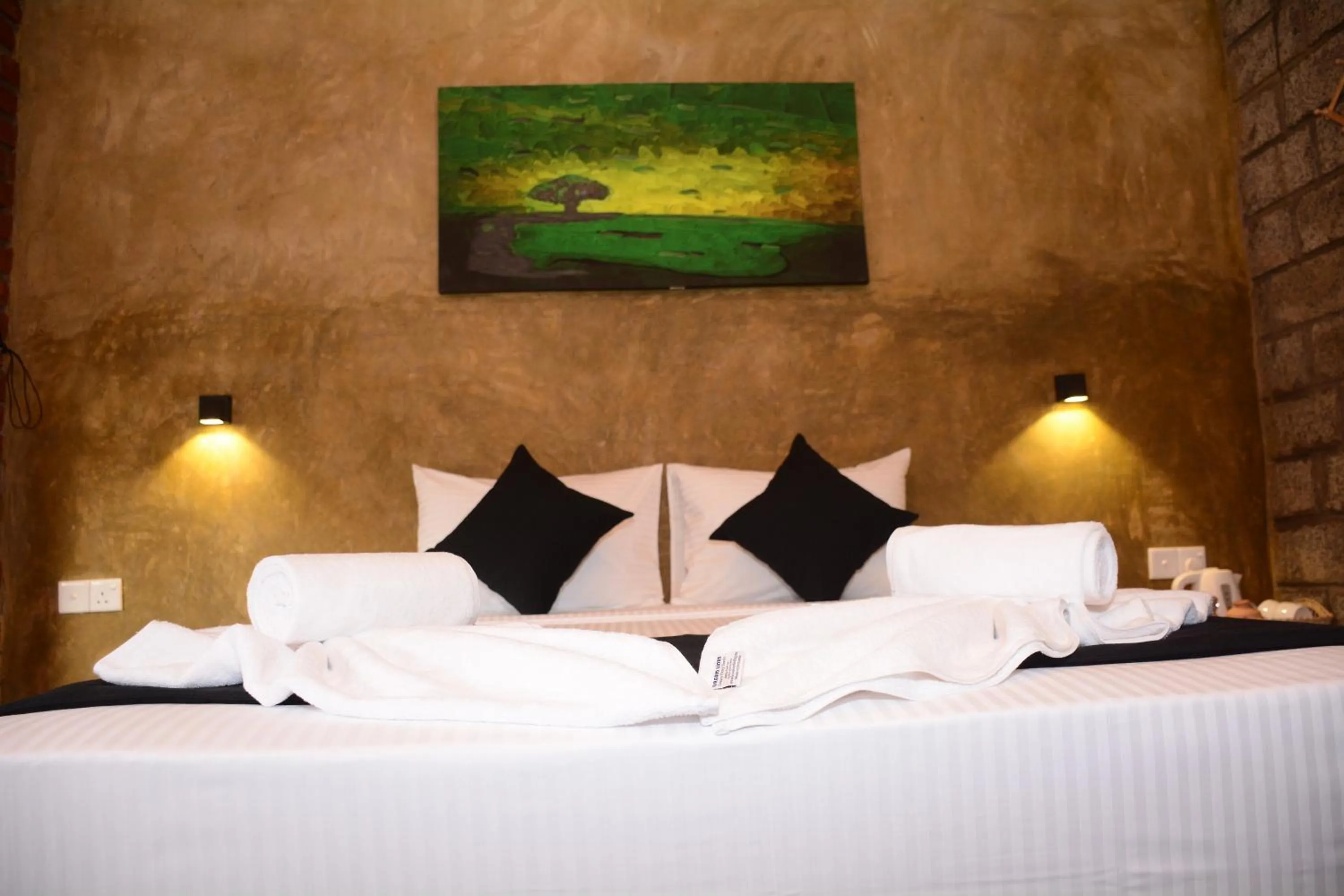 Bed in Negombo The Nature Villa and Cabanas