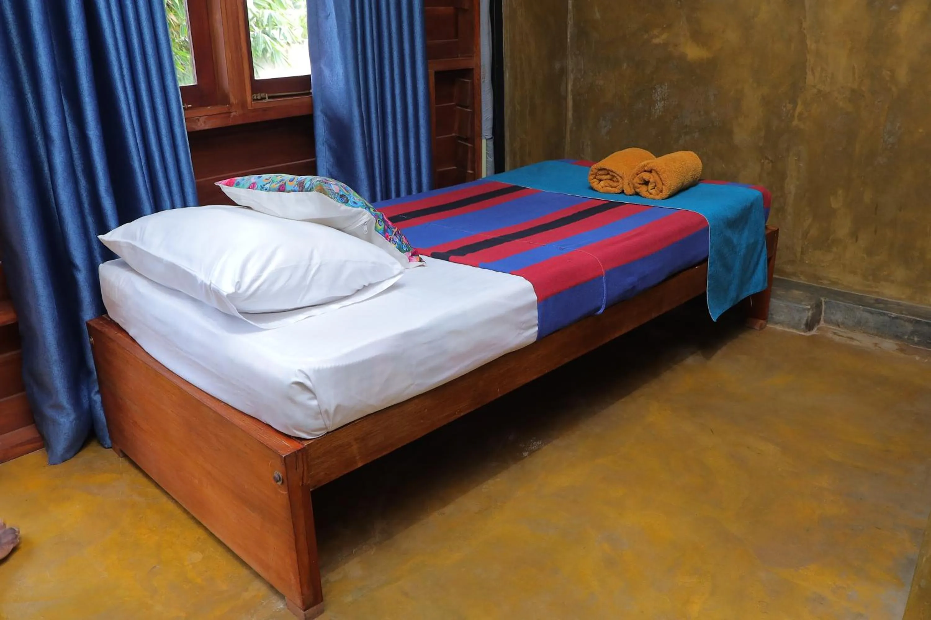 Bed in Negombo The Nature Villa and Cabanas