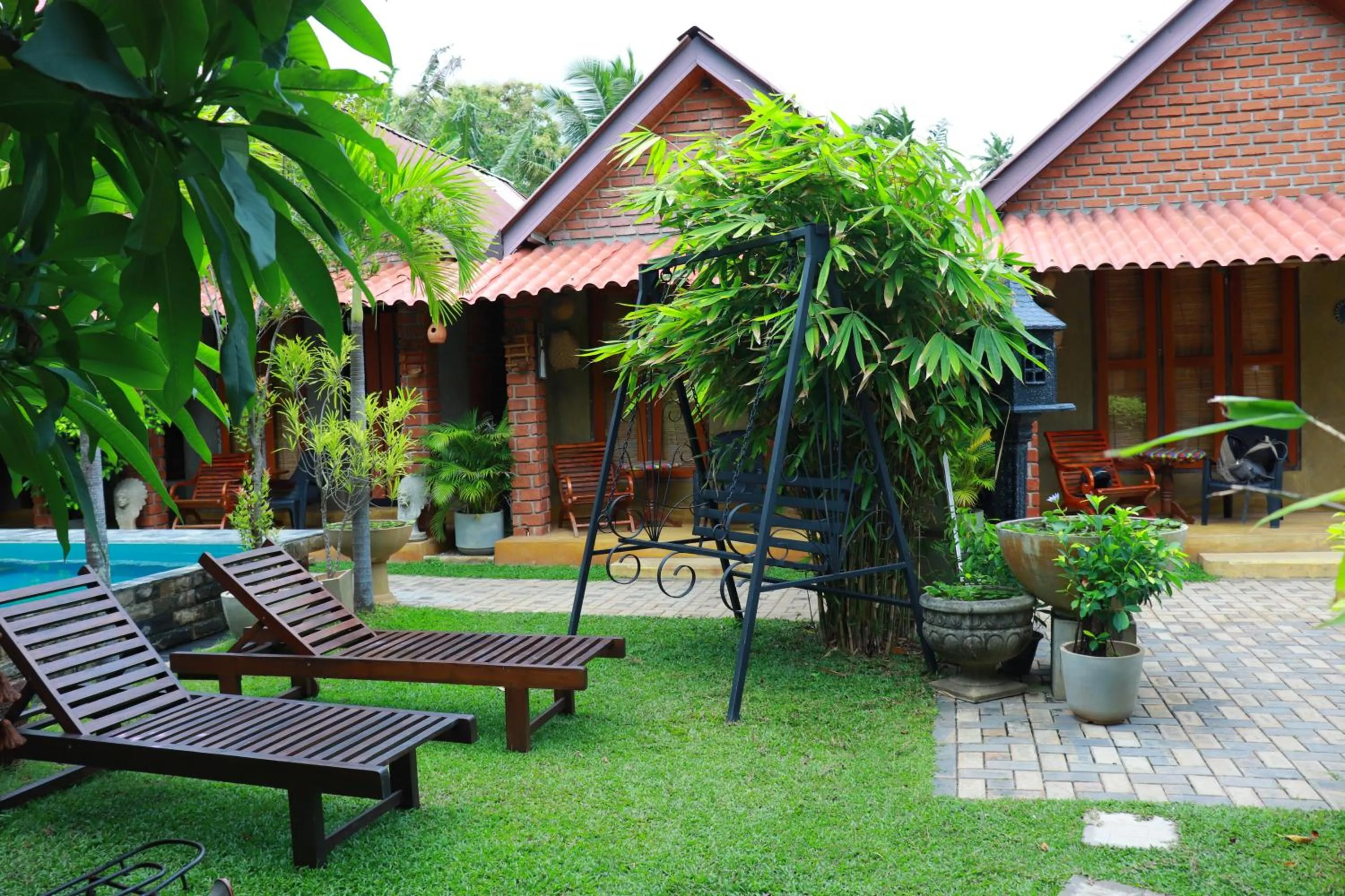 Garden in Negombo The Nature Villa and Cabanas