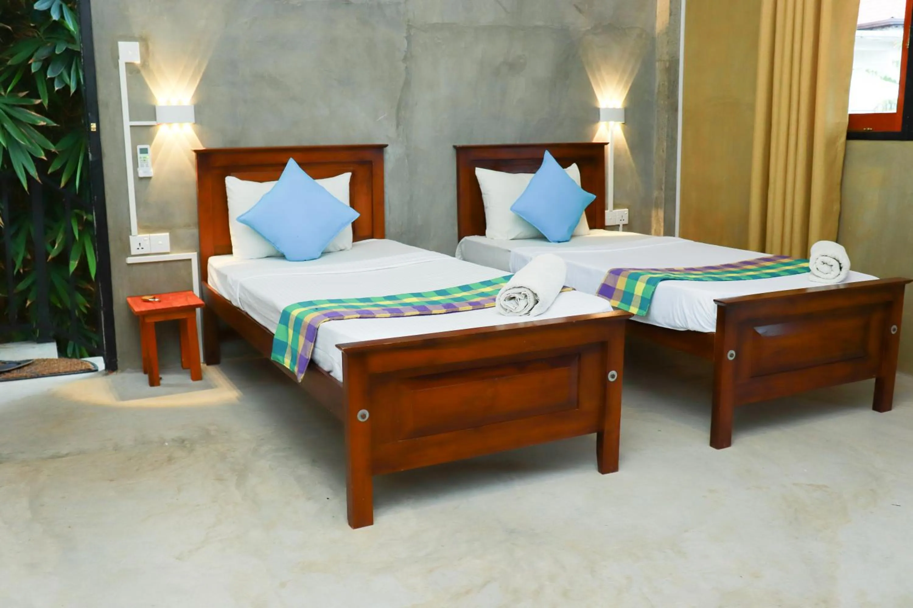 Bed in Negombo The Nature Villa and Cabanas