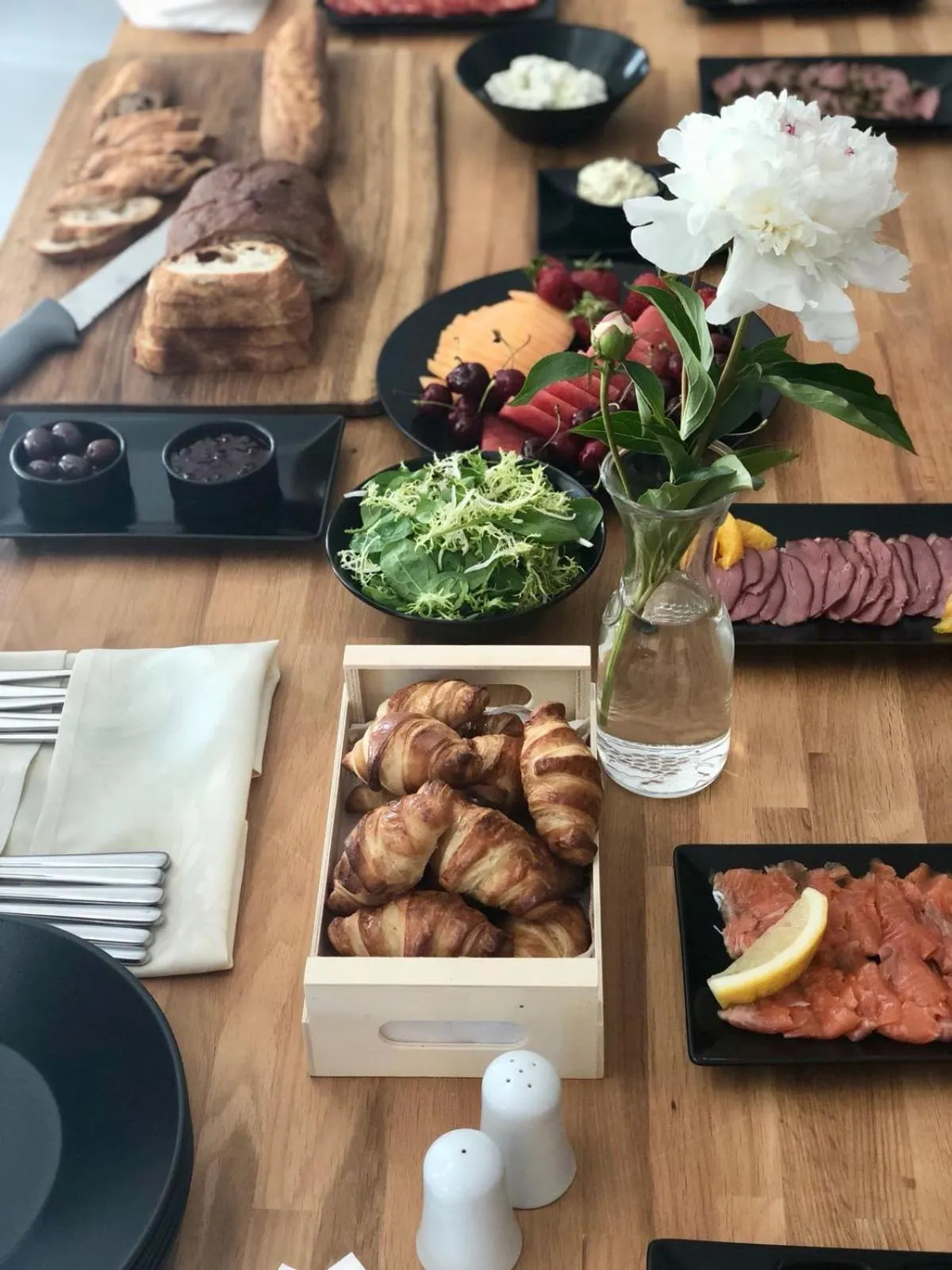 Continental breakfast in Pine Resort