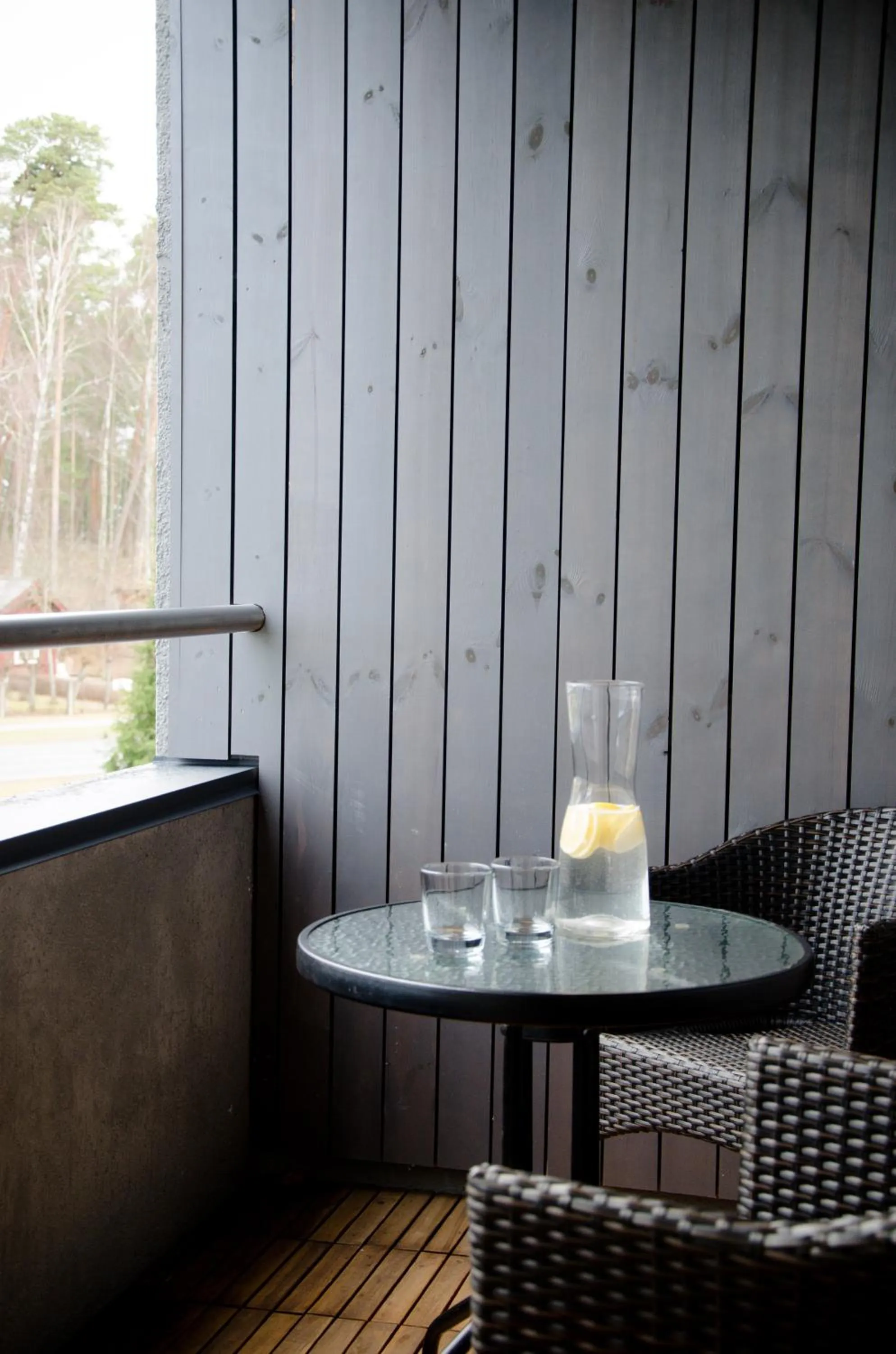 Seating area in Pine Resort