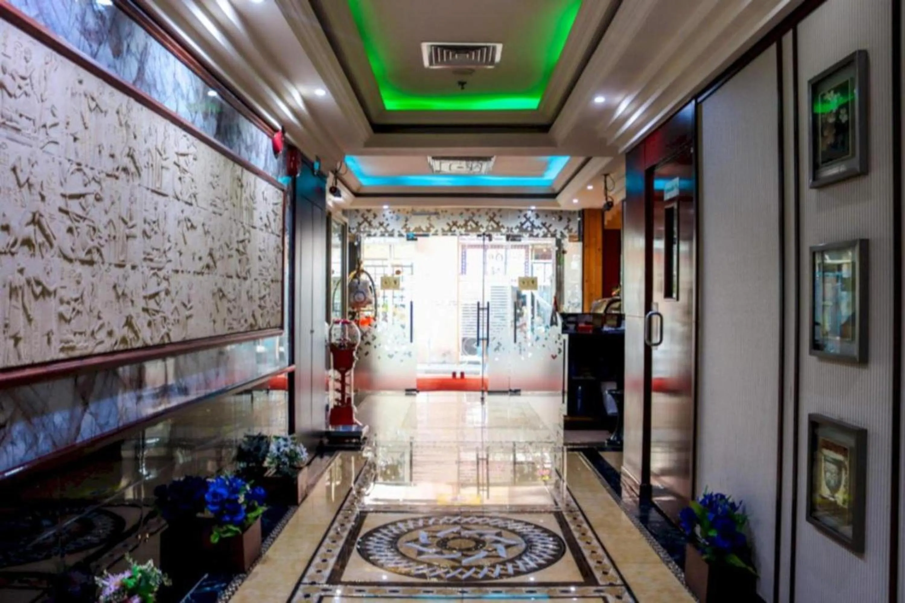 Lobby or reception in Palette Phoenix Hotel