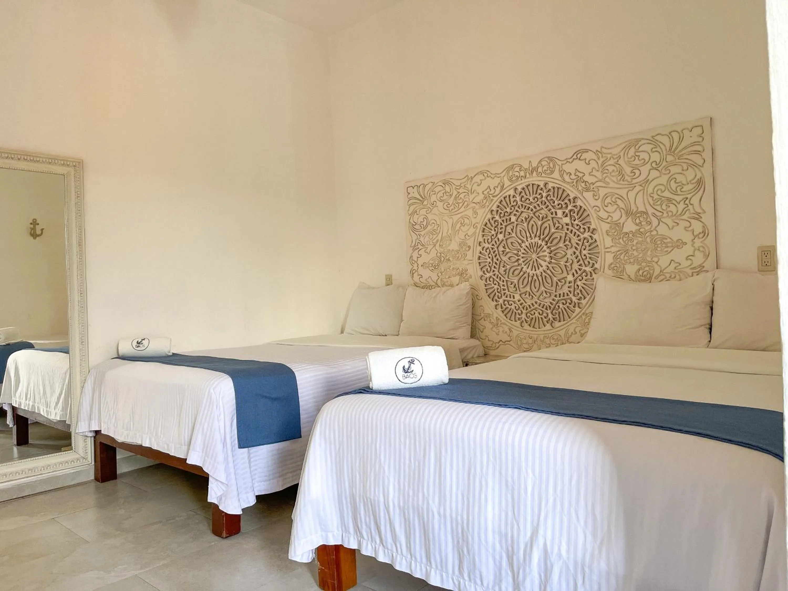 Bedroom, Bed in BAOS