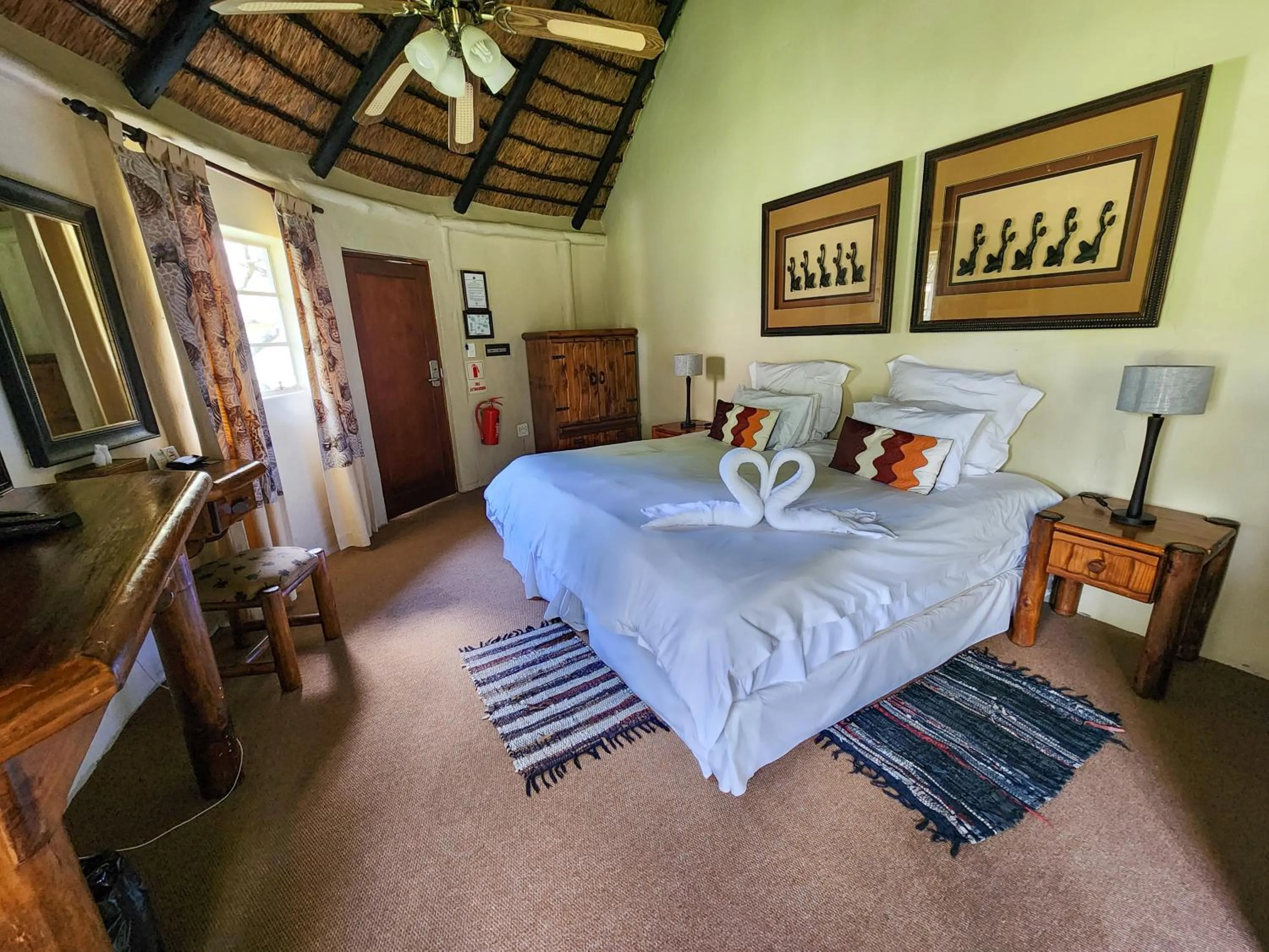 Bed in Ditholo Game Lodge Bela Bela