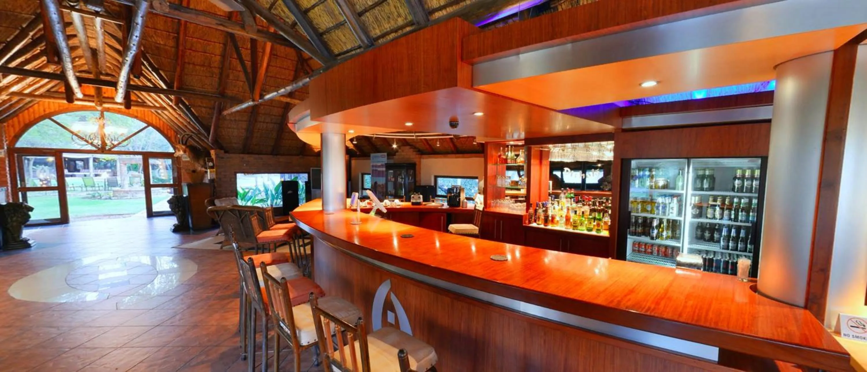 Restaurant/places to eat in Ditholo Game Lodge Bela Bela