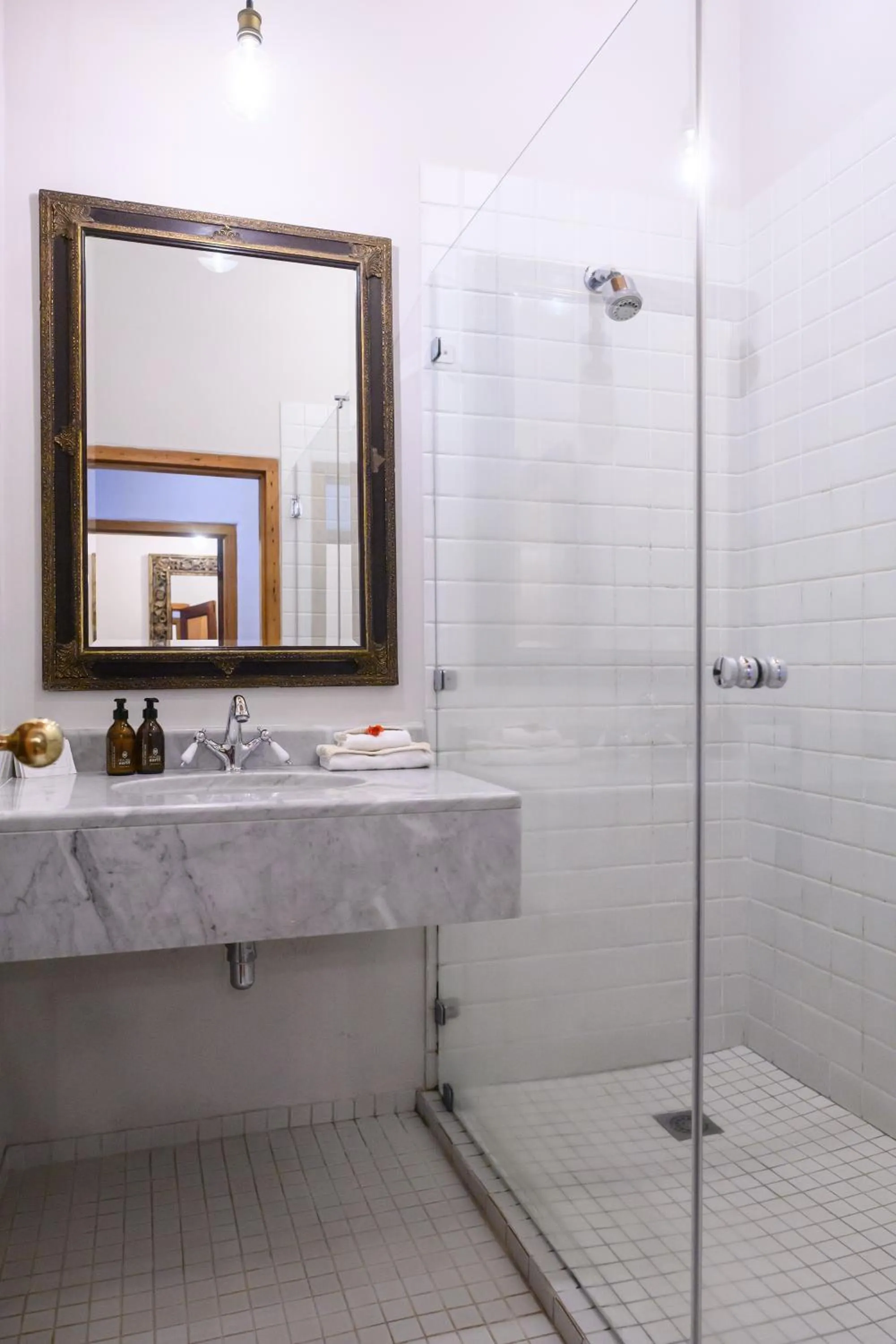 Shower in Webersburg