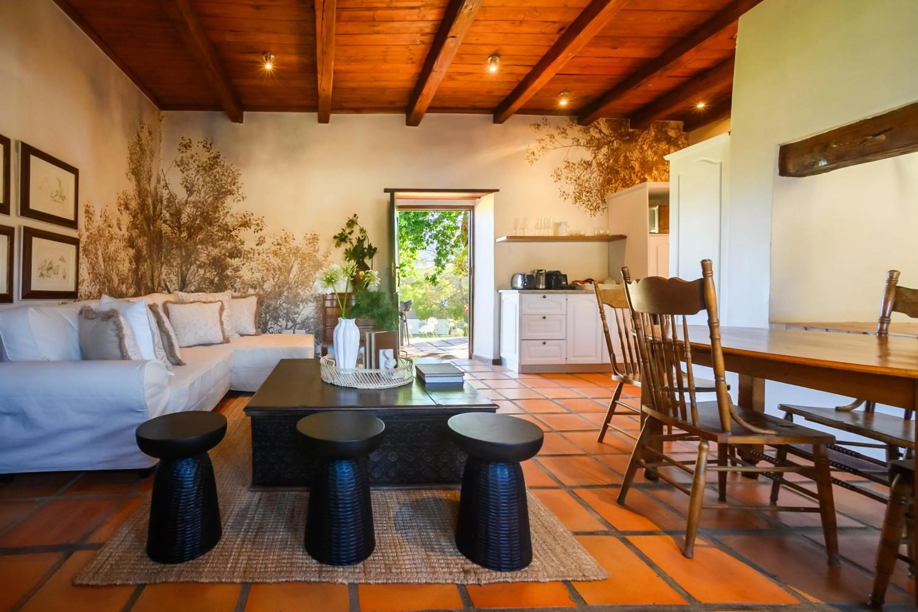 Property building in Webersburg