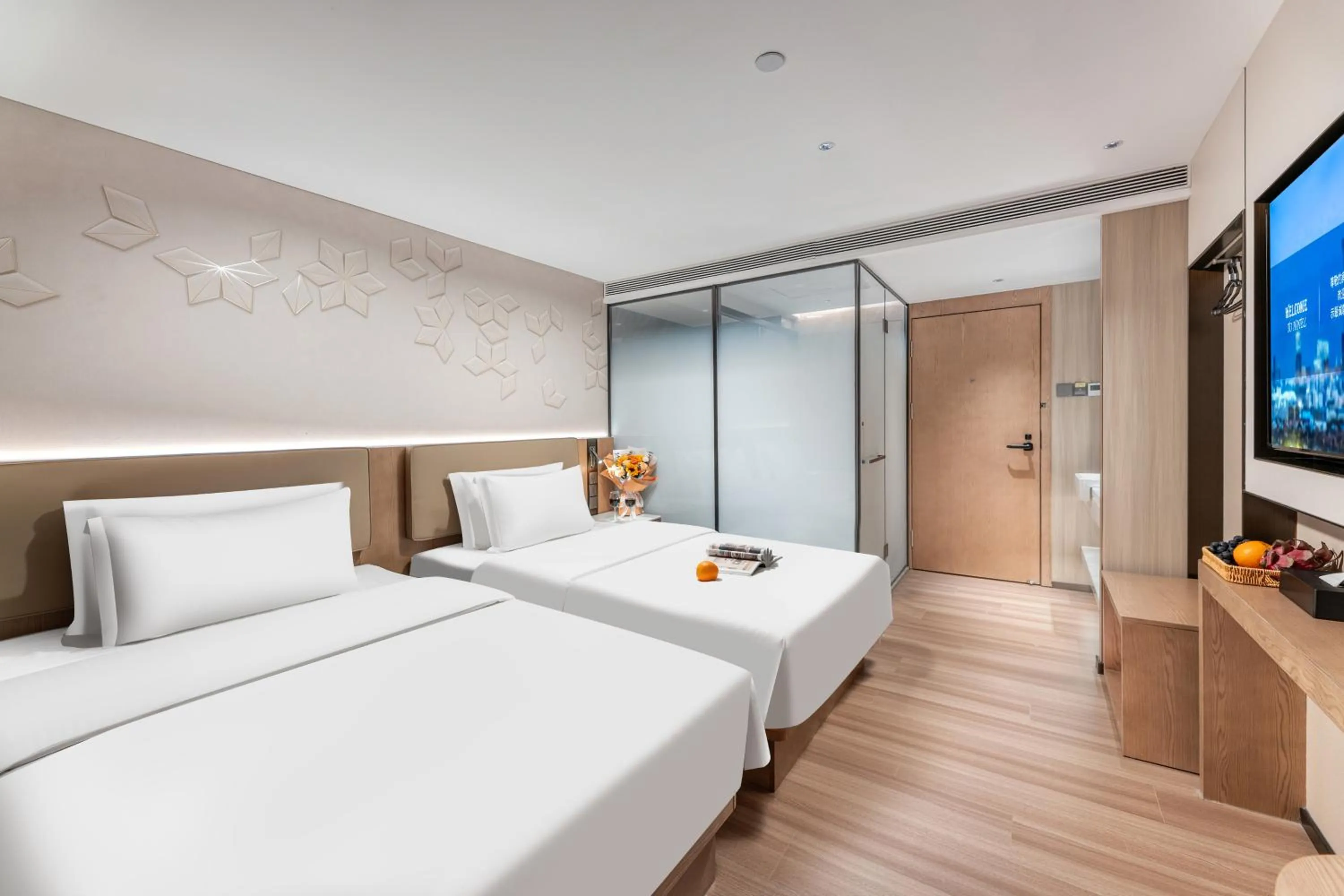 Bed in Guangzhou JinTang Hotel