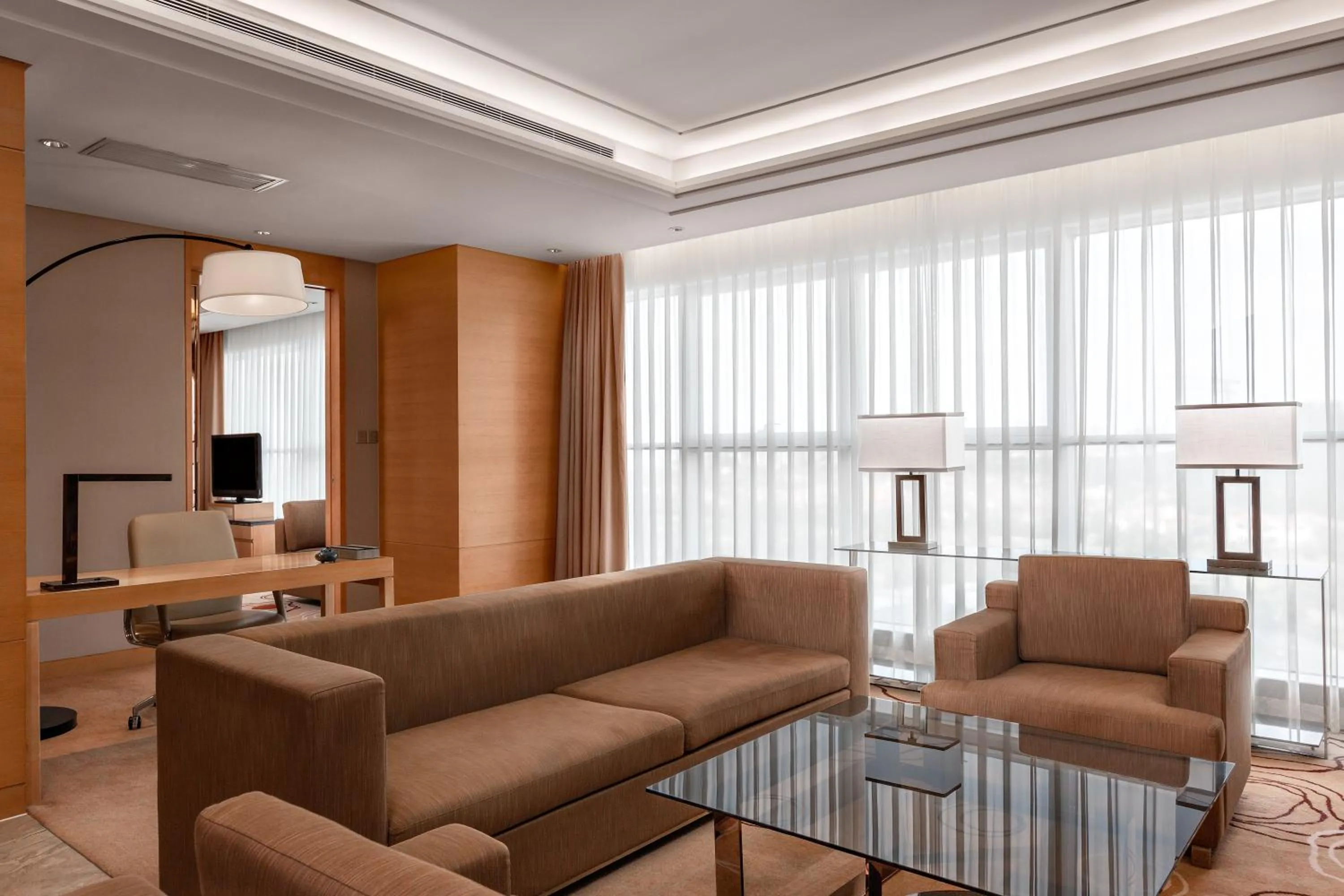 Photo of the whole room, Seating Area in Crowne Plaza Shanghai Anting, an IHG Hotel