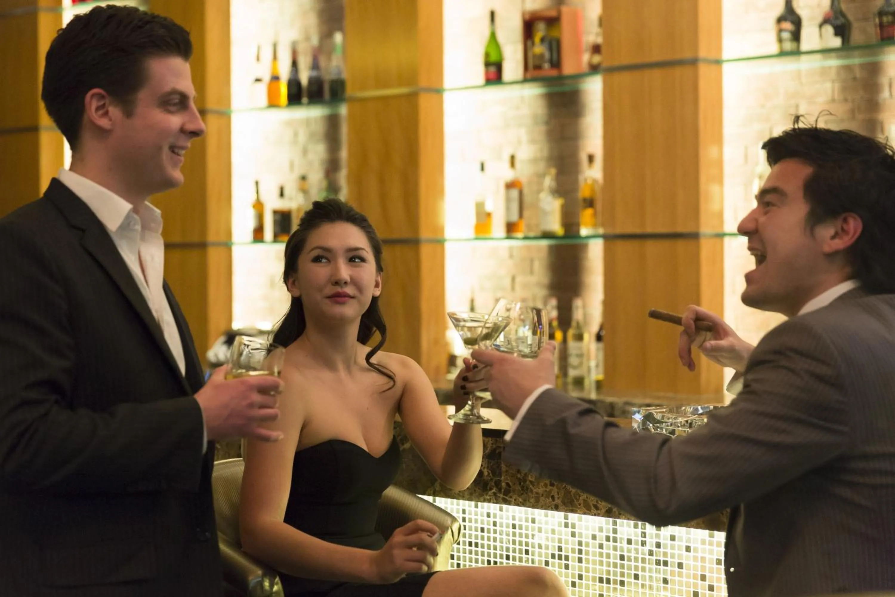 Lounge or bar in Crowne Plaza Shanghai Anting, an IHG Hotel