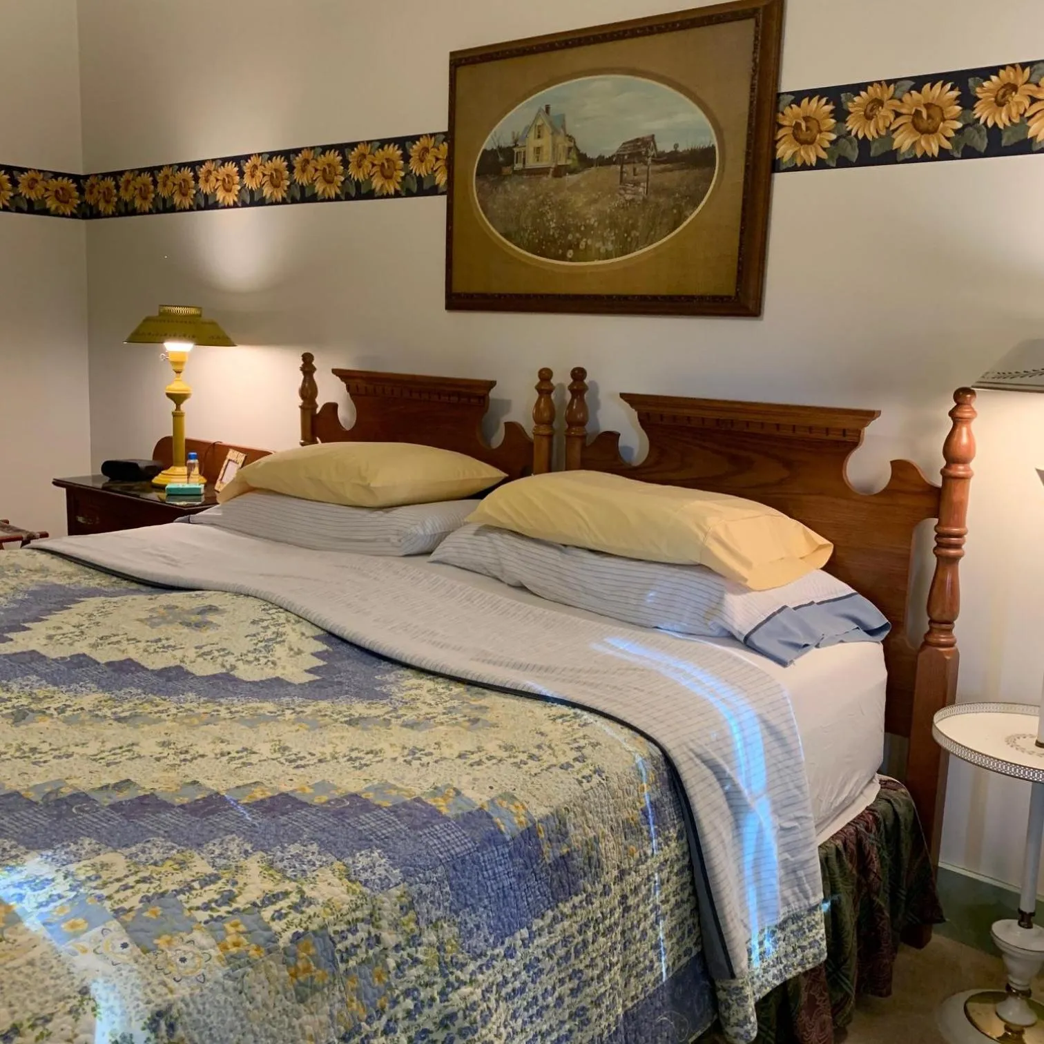 Bed in Deer Creek Winery at Watson Estate