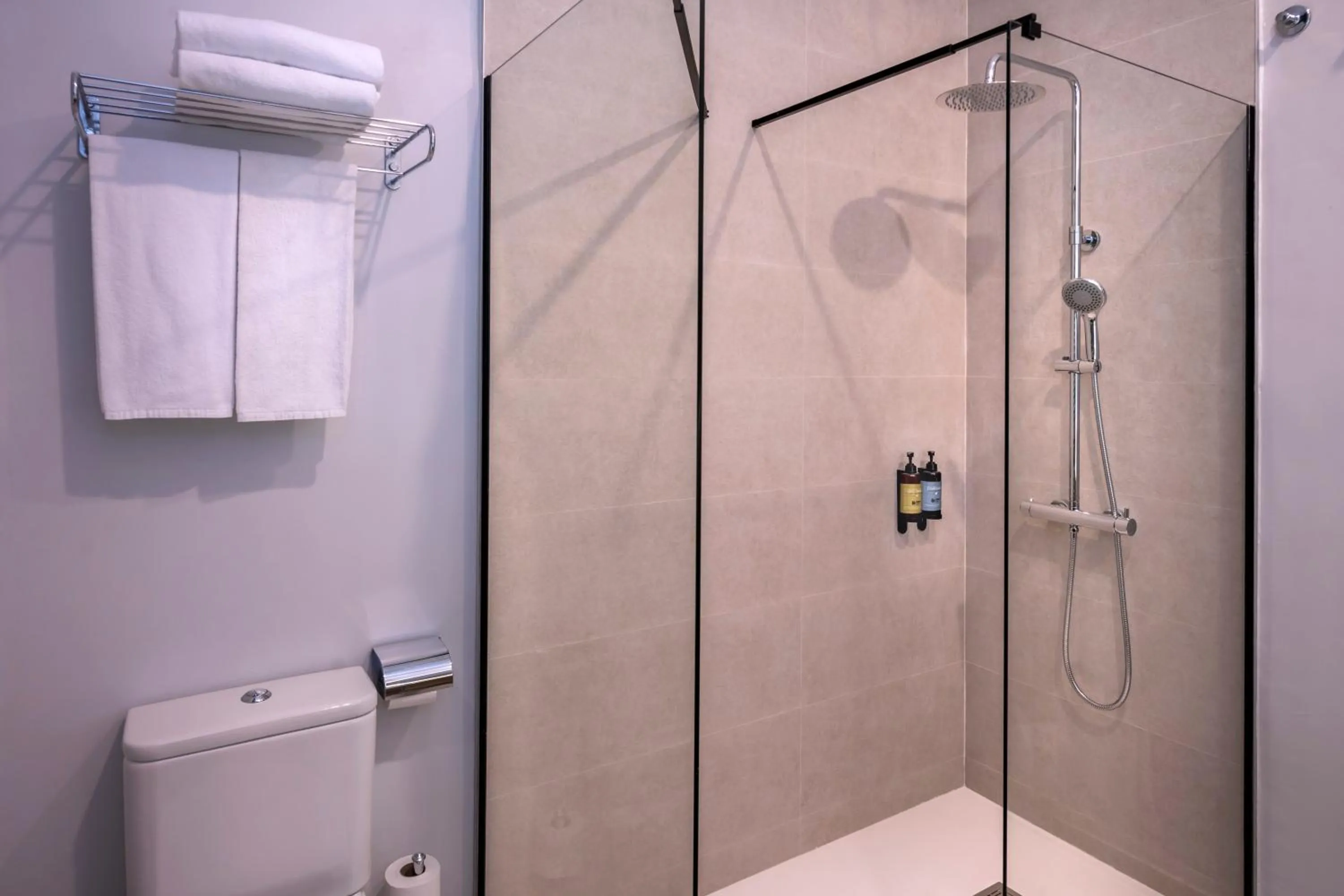 Bathroom in SERHS Carlit Boutique Hotel