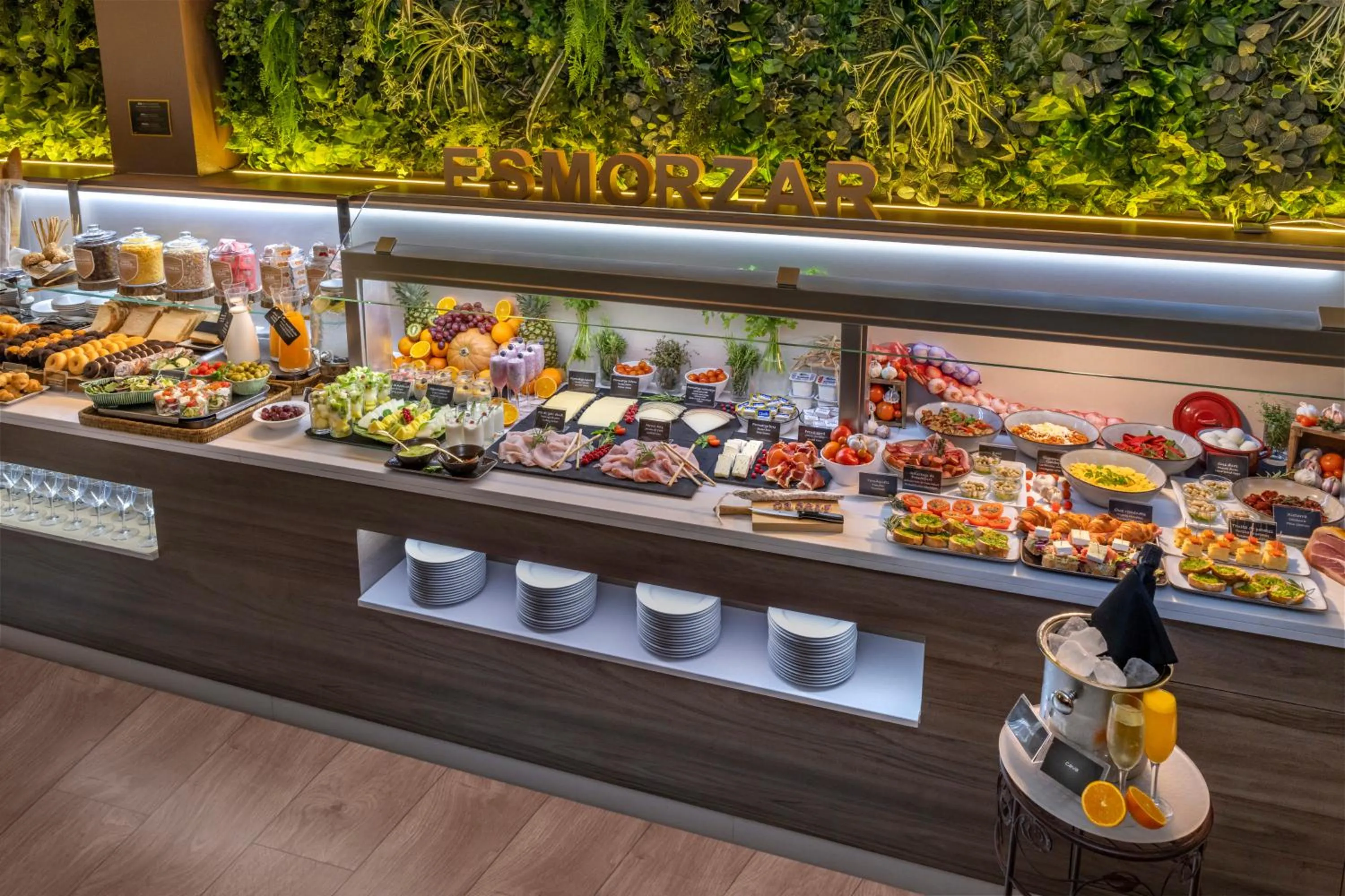 Breakfast in SERHS Carlit Boutique Hotel