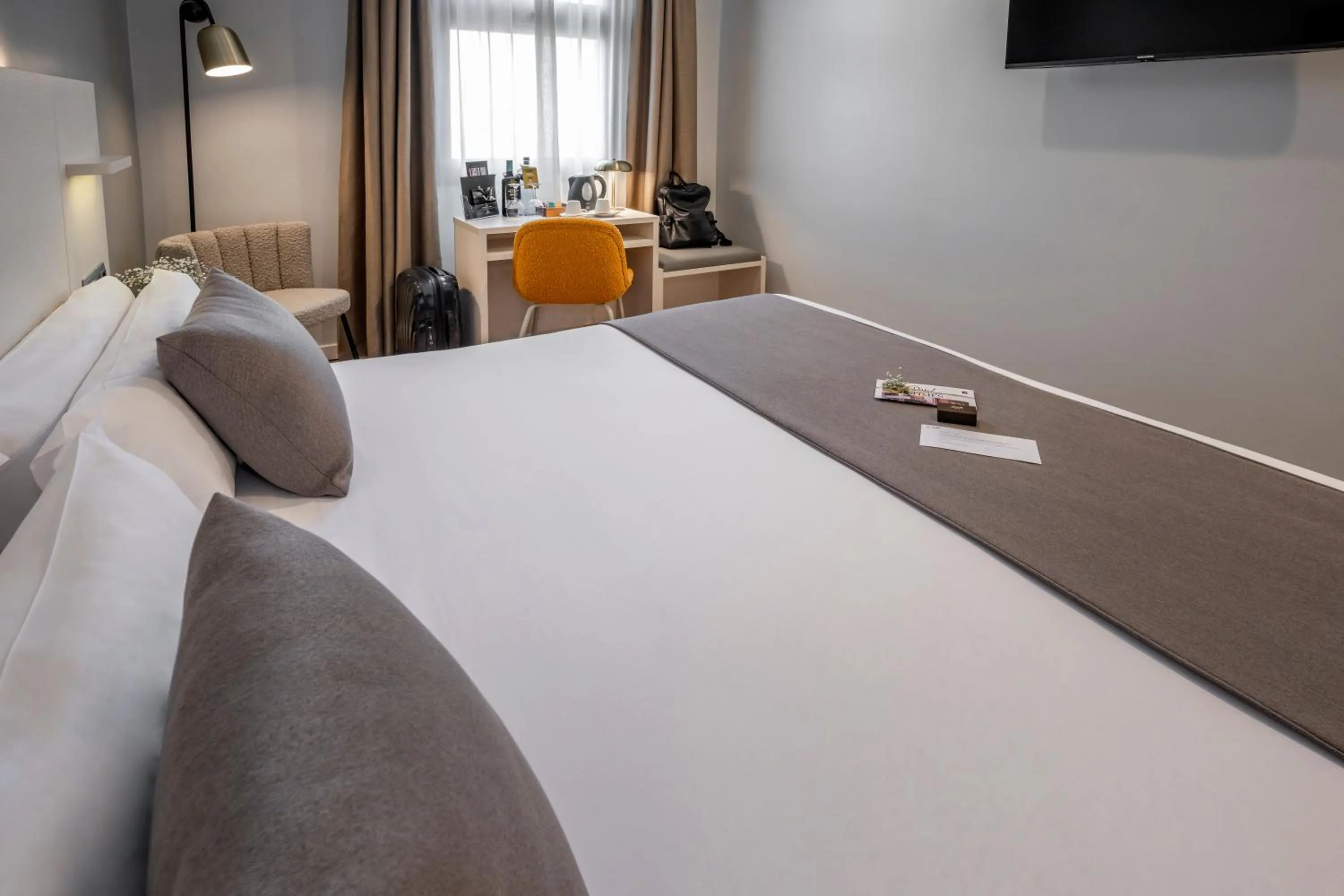 Photo of the whole room, Bed in SERHS Carlit Boutique Hotel