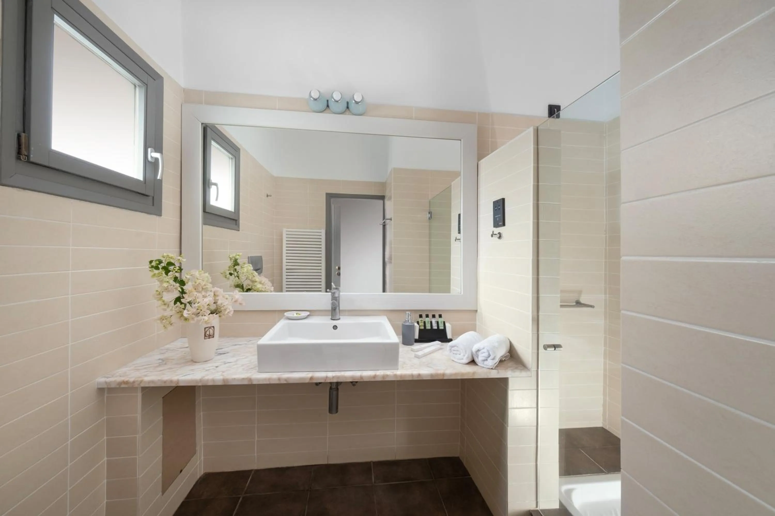 Bathroom in Hotel Nefeli