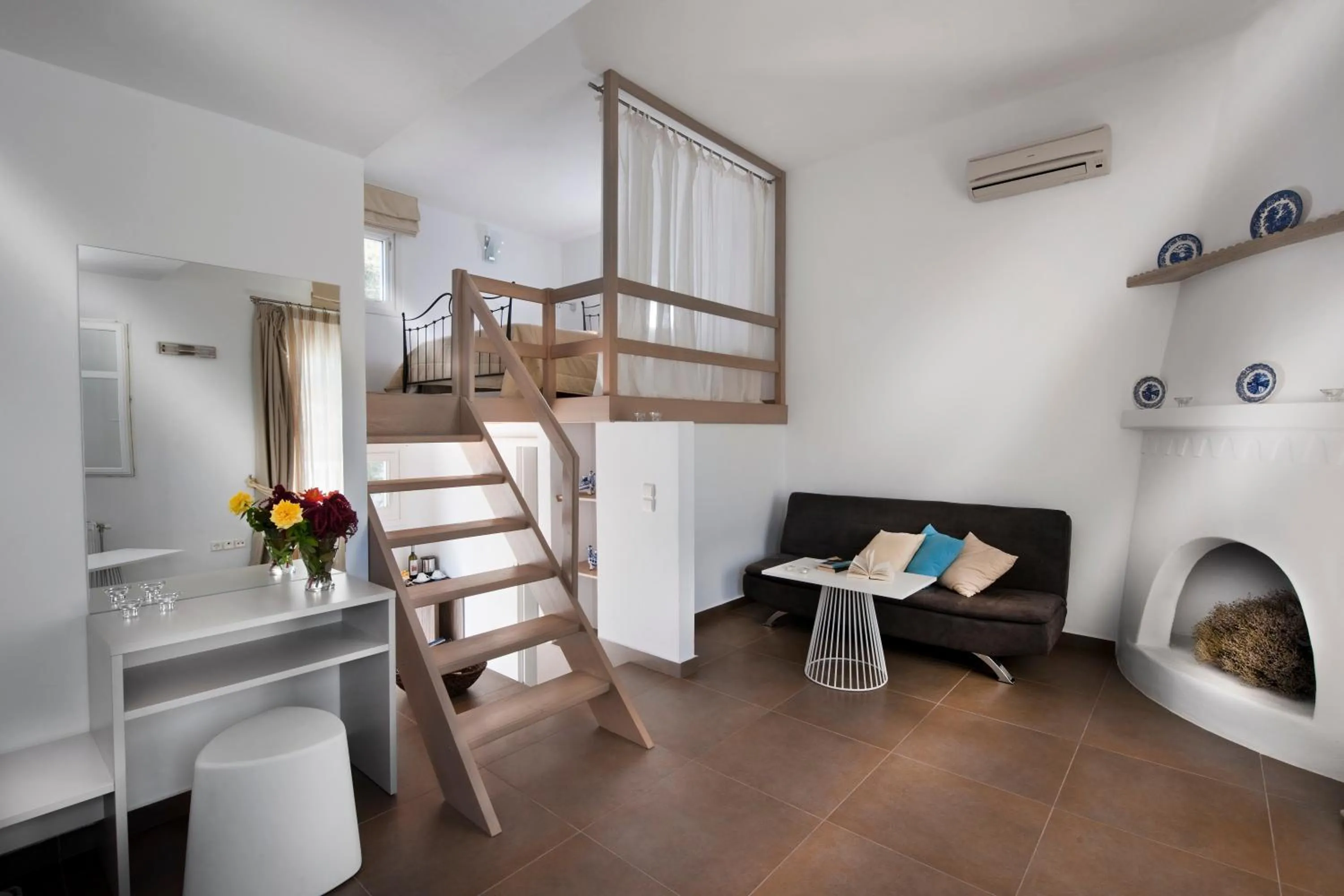 Photo of the whole room in Hotel Nefeli