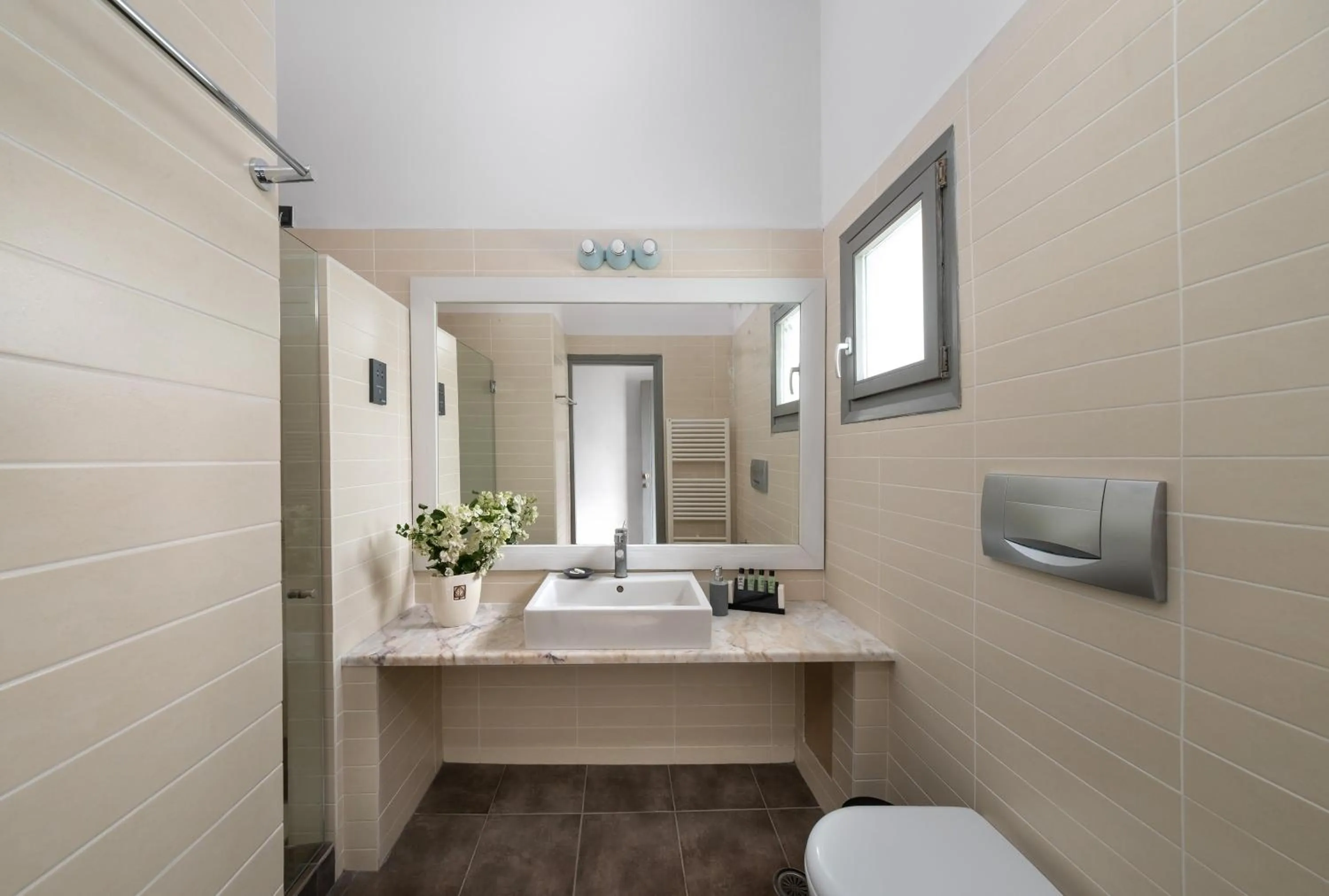 Bathroom in Hotel Nefeli