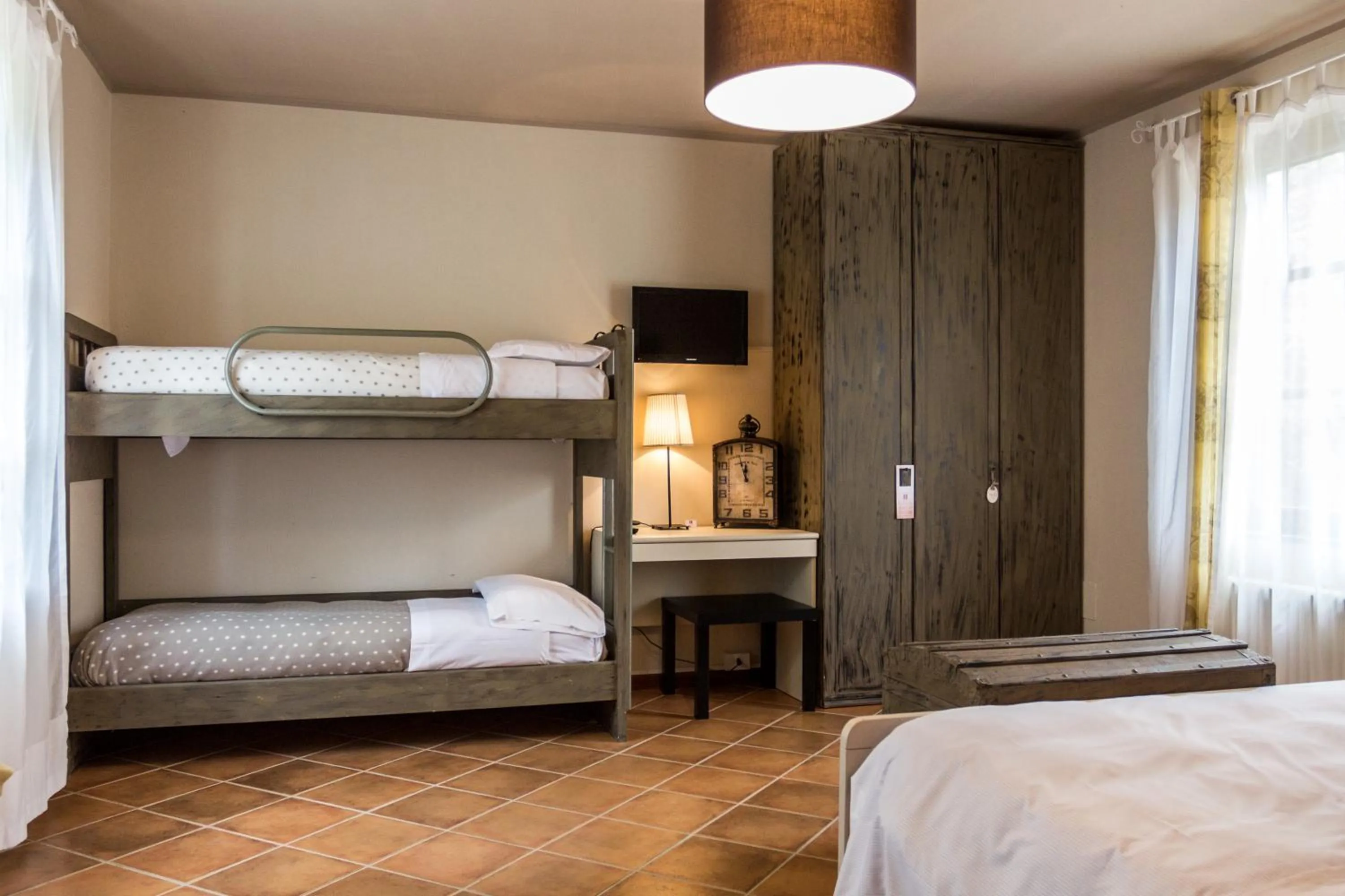 Photo of the whole room, Bed in La Maison De Vì