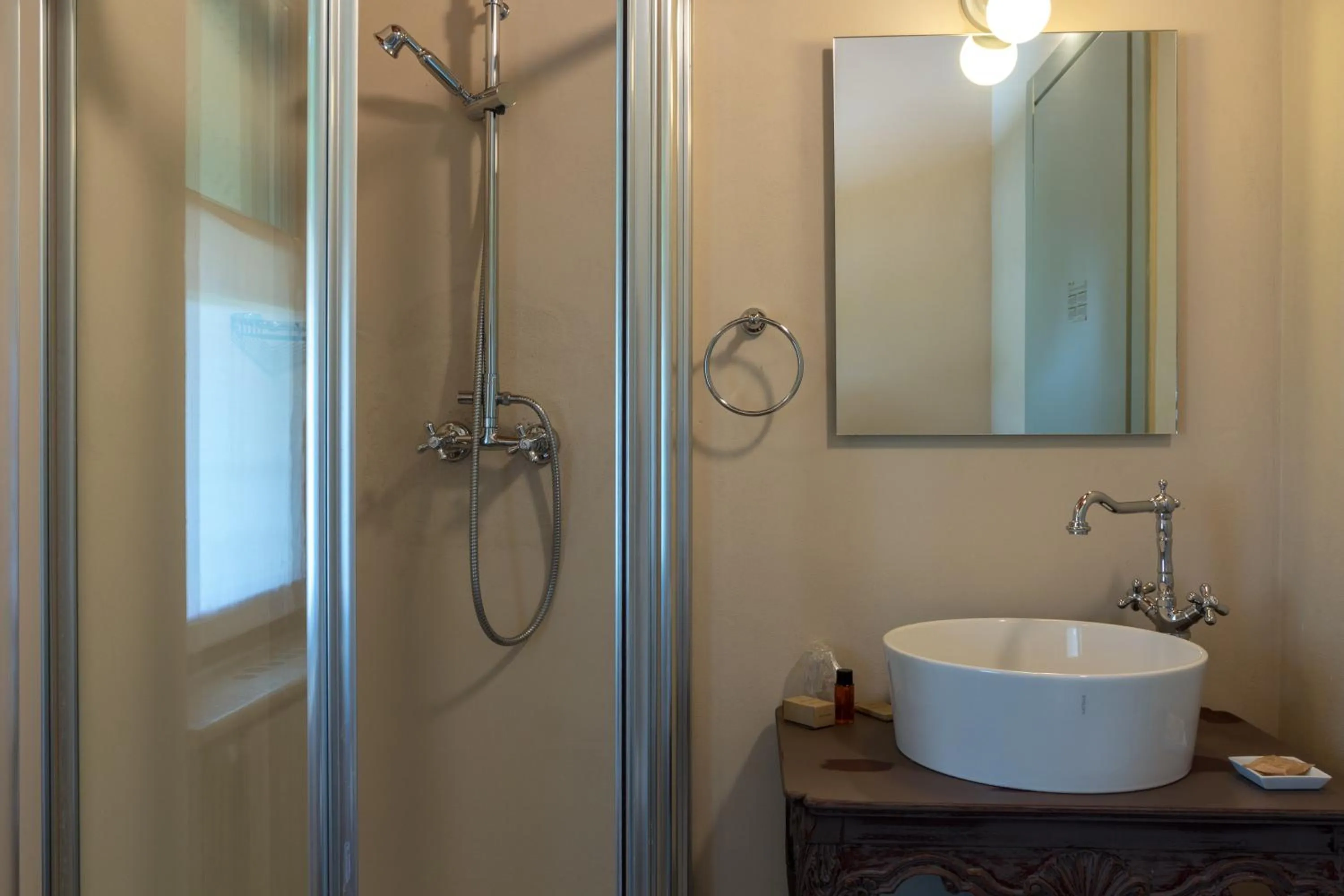 Bathroom in La Maison De Vì