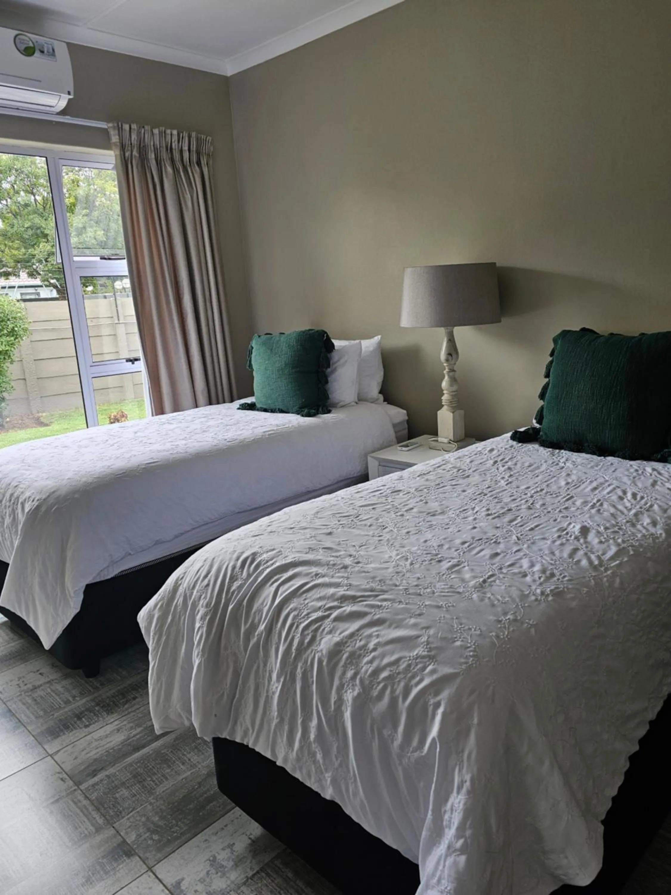 Bed in The Armagh Guesthouse