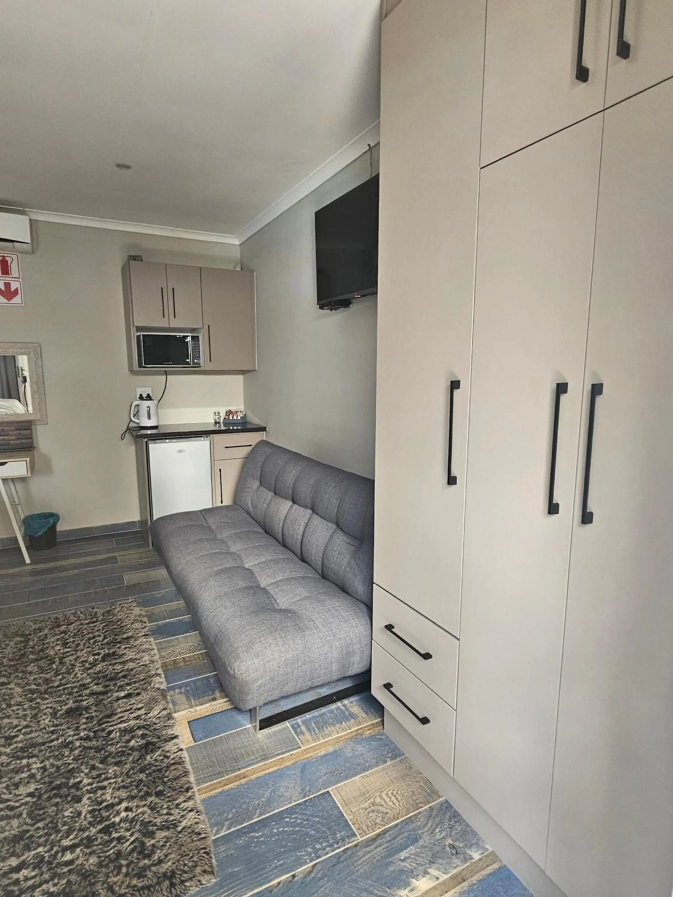 Kitchen or kitchenette in The Armagh Guesthouse