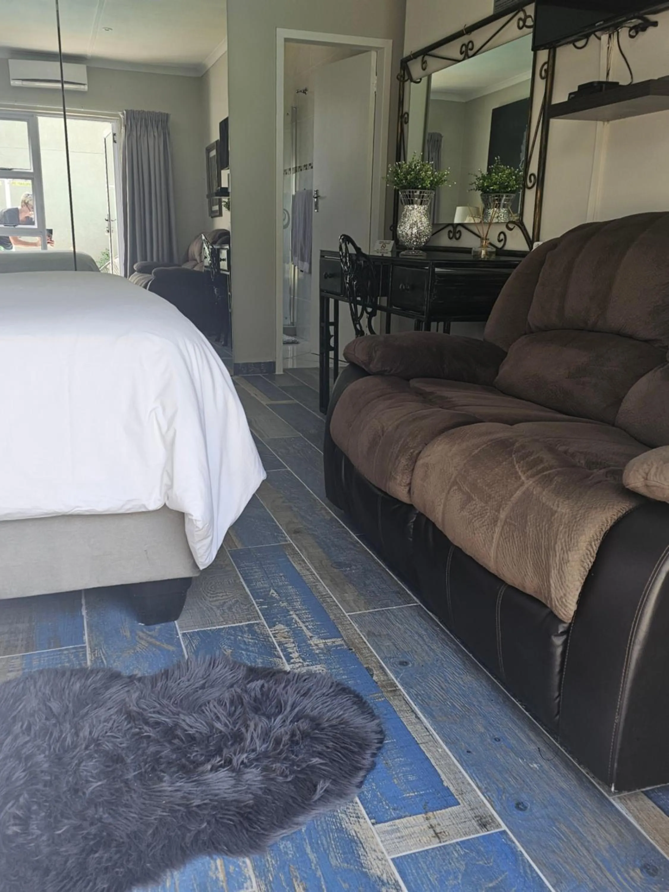 Bedroom, Bed in The Armagh Guesthouse