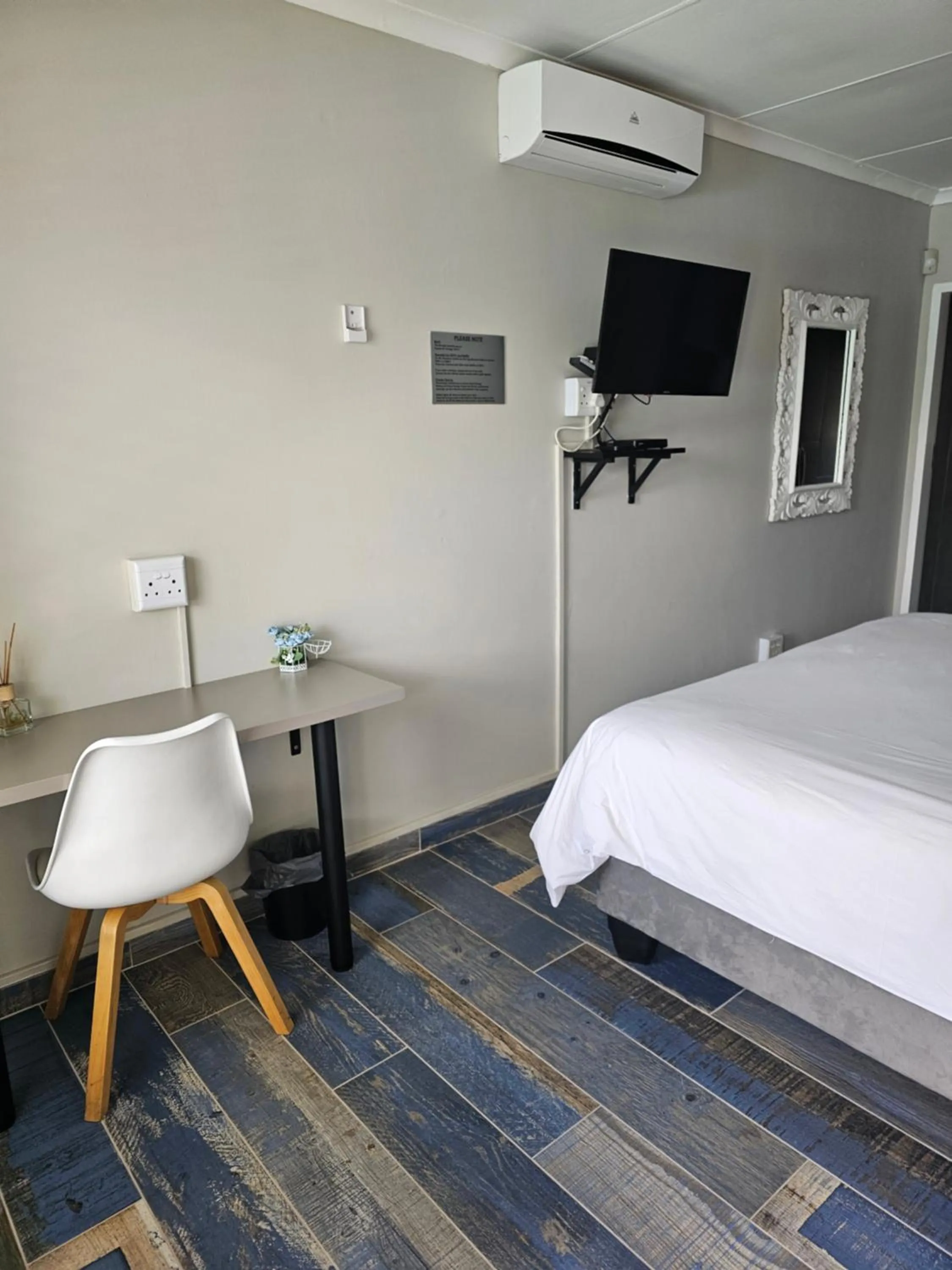 Bedroom, Bed in The Armagh Guesthouse