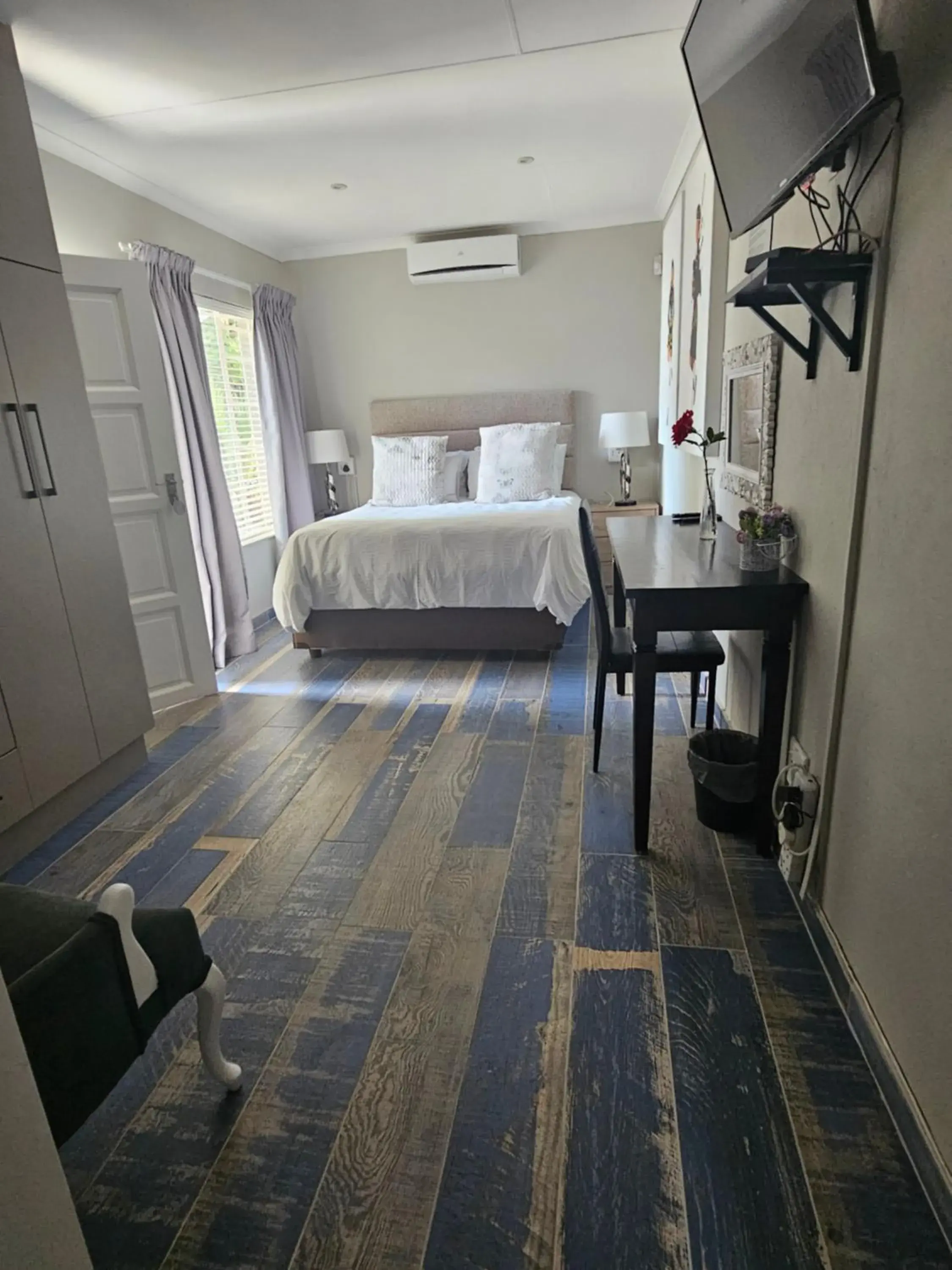 Double Room - single occupancy in The Armagh Guesthouse Double Room - single occupancy in The Armagh Guesthouse