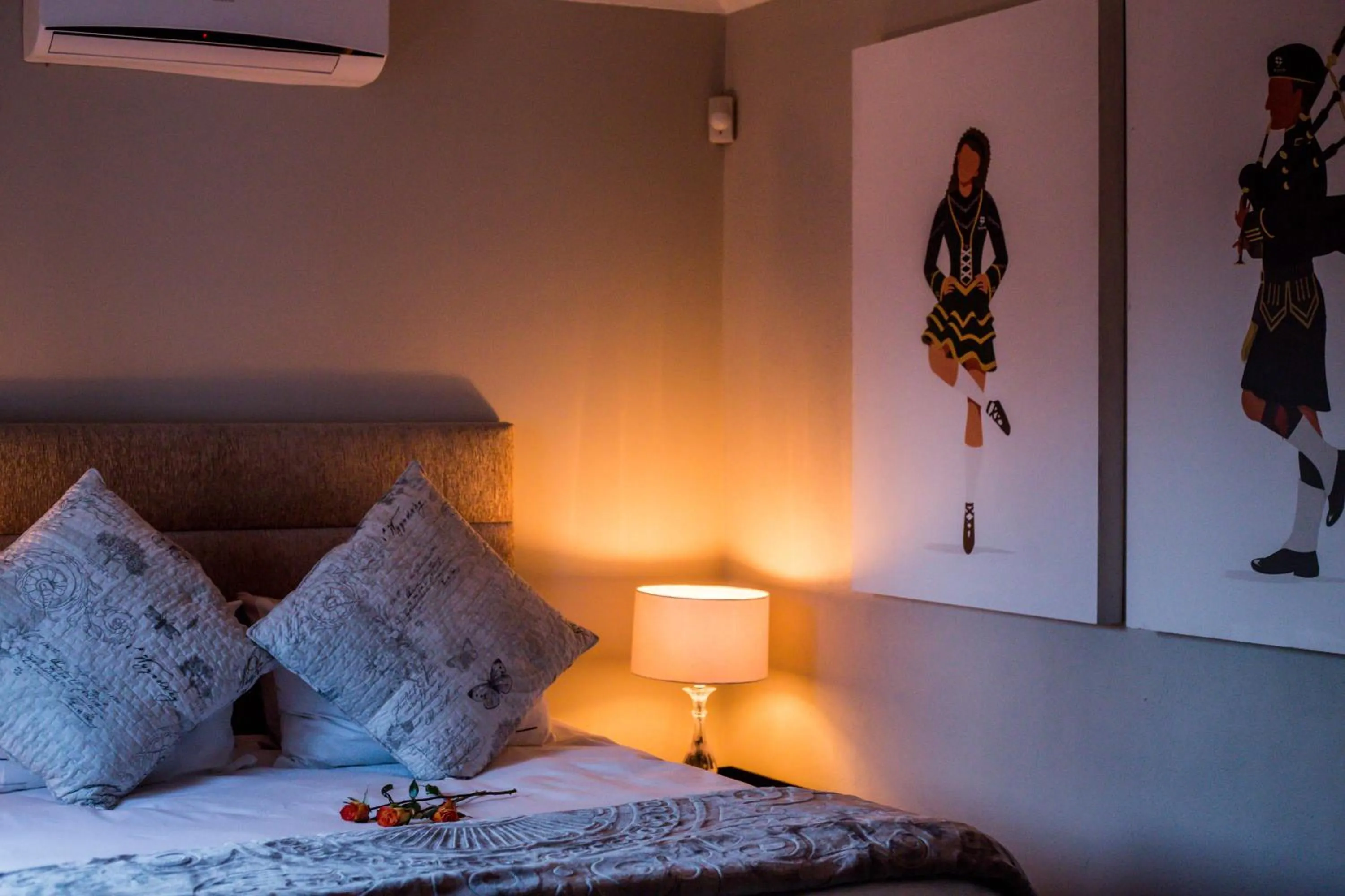 Photo of the whole room, Bed in The Armagh Guesthouse